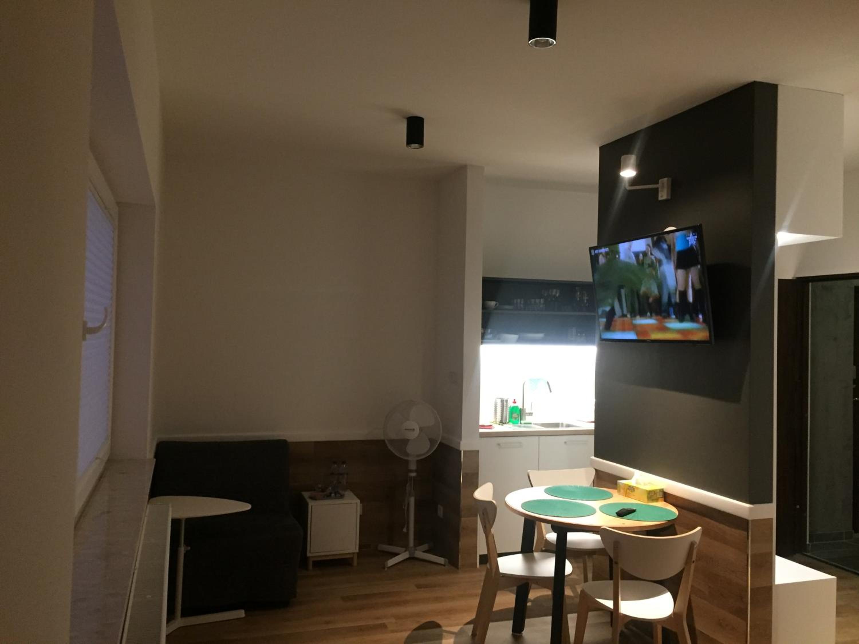 Apartment - Photo 17