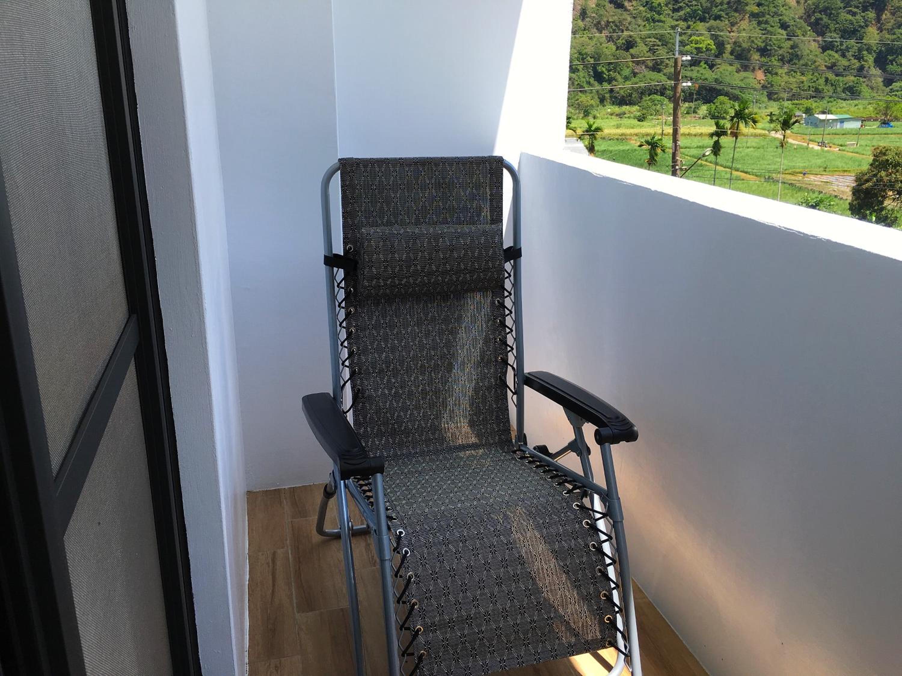 Quadruple Room with Mountain View photo 2