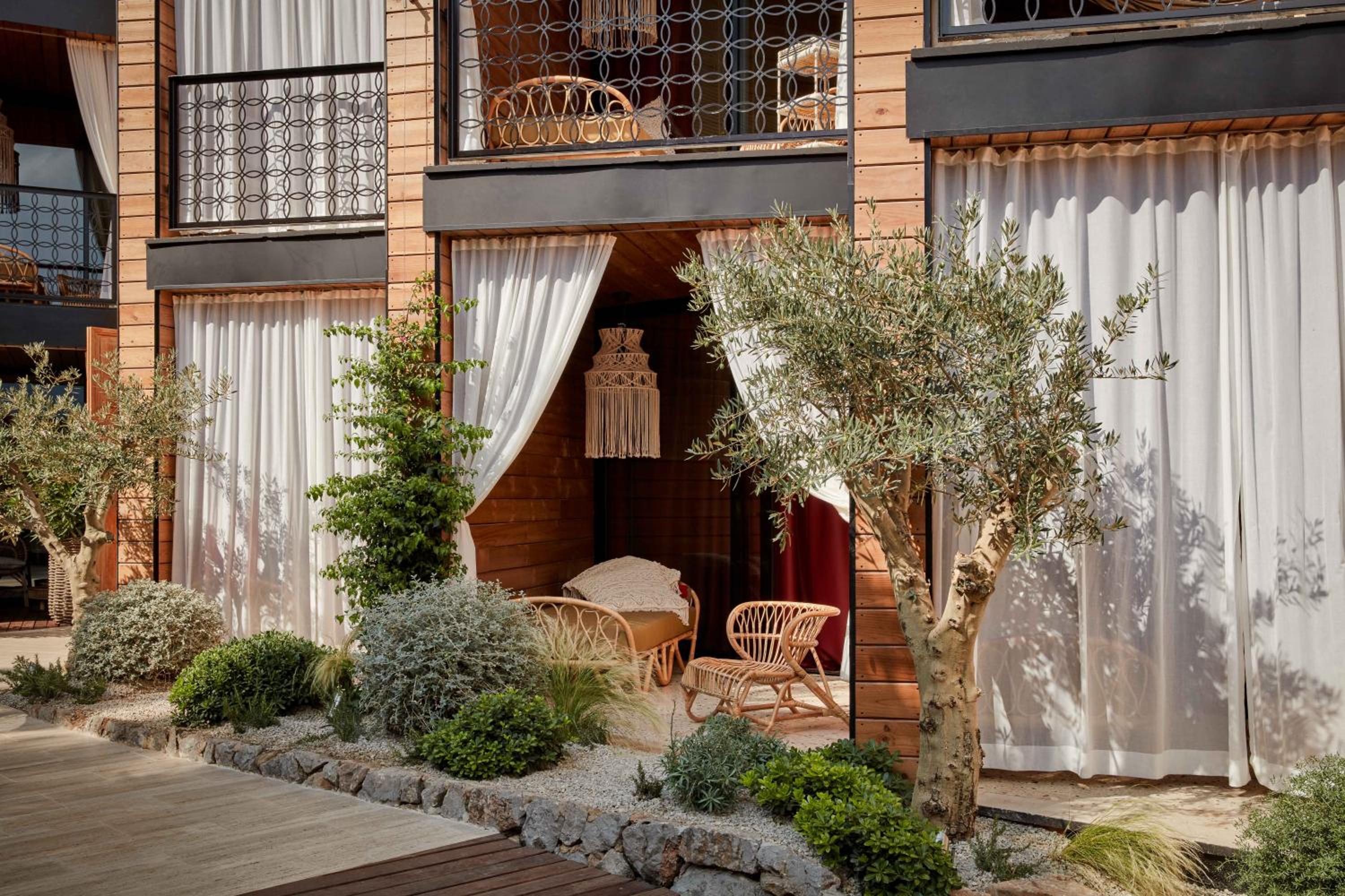 Double Room with Terrace (Poolside Room)
