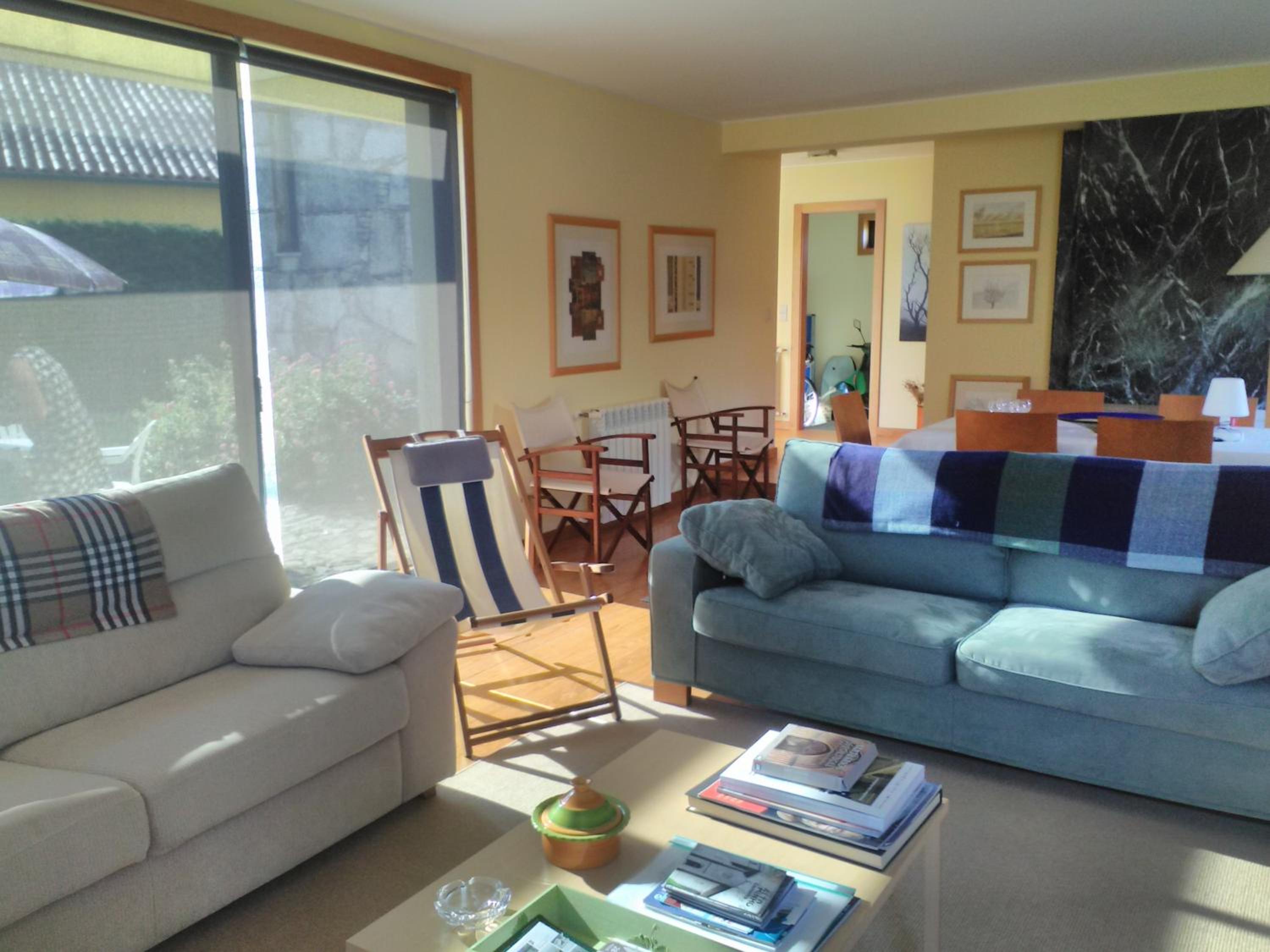 Three-Bedroom House photo 1