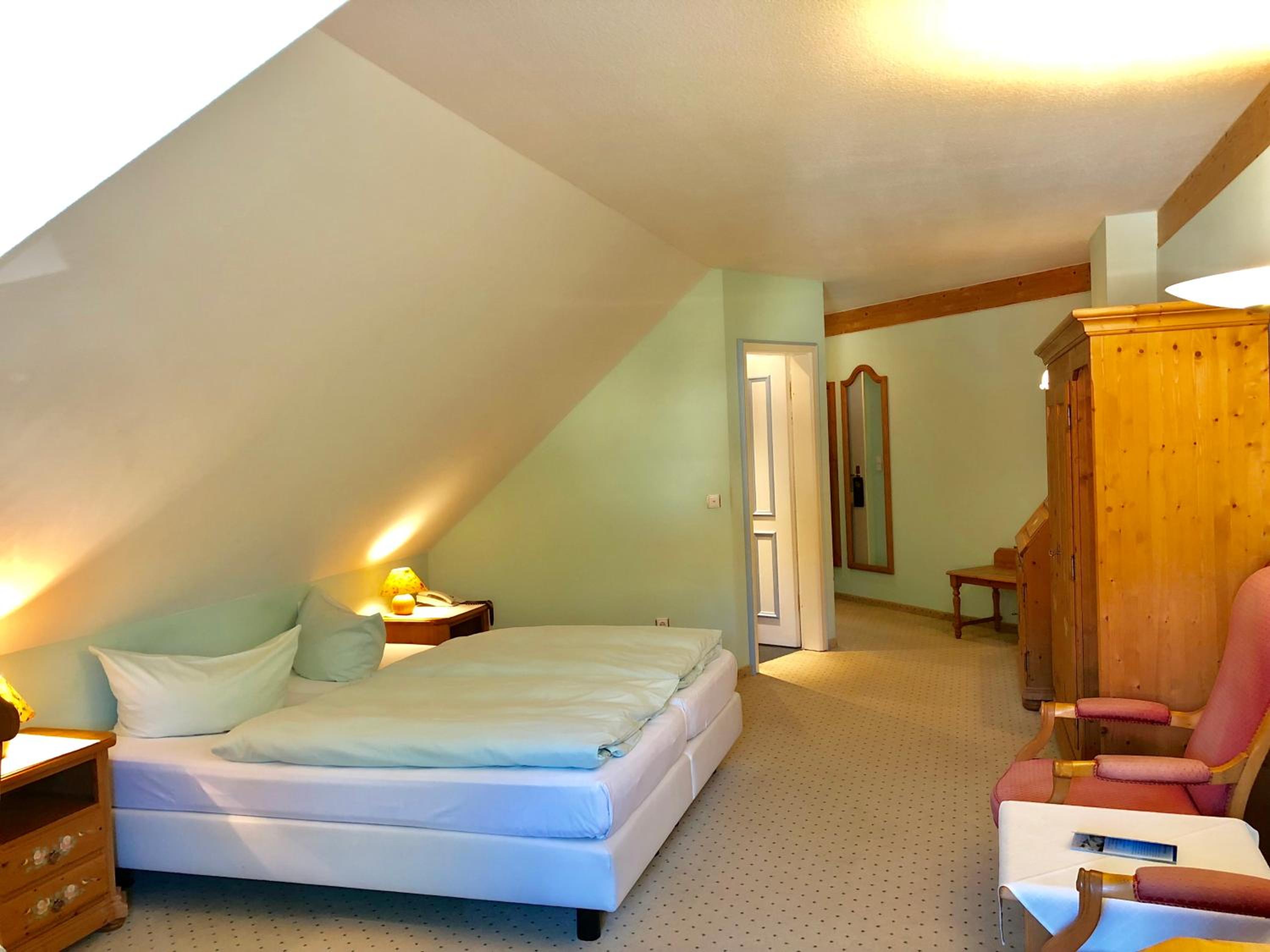 Large Double Room