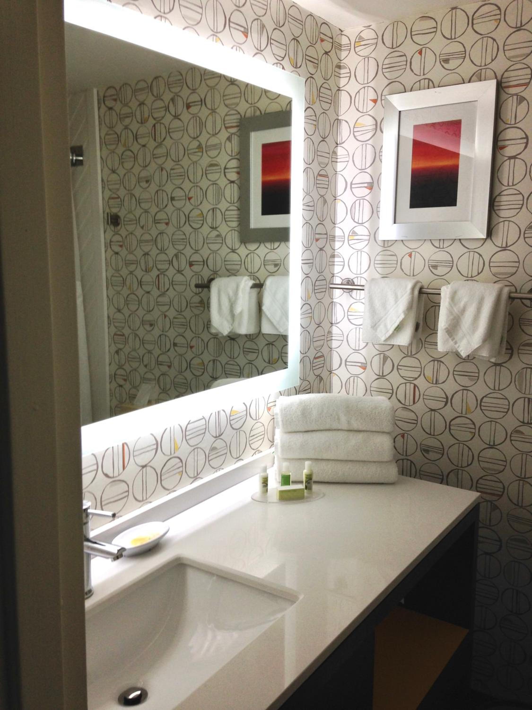 Standard King Room - Photo 1