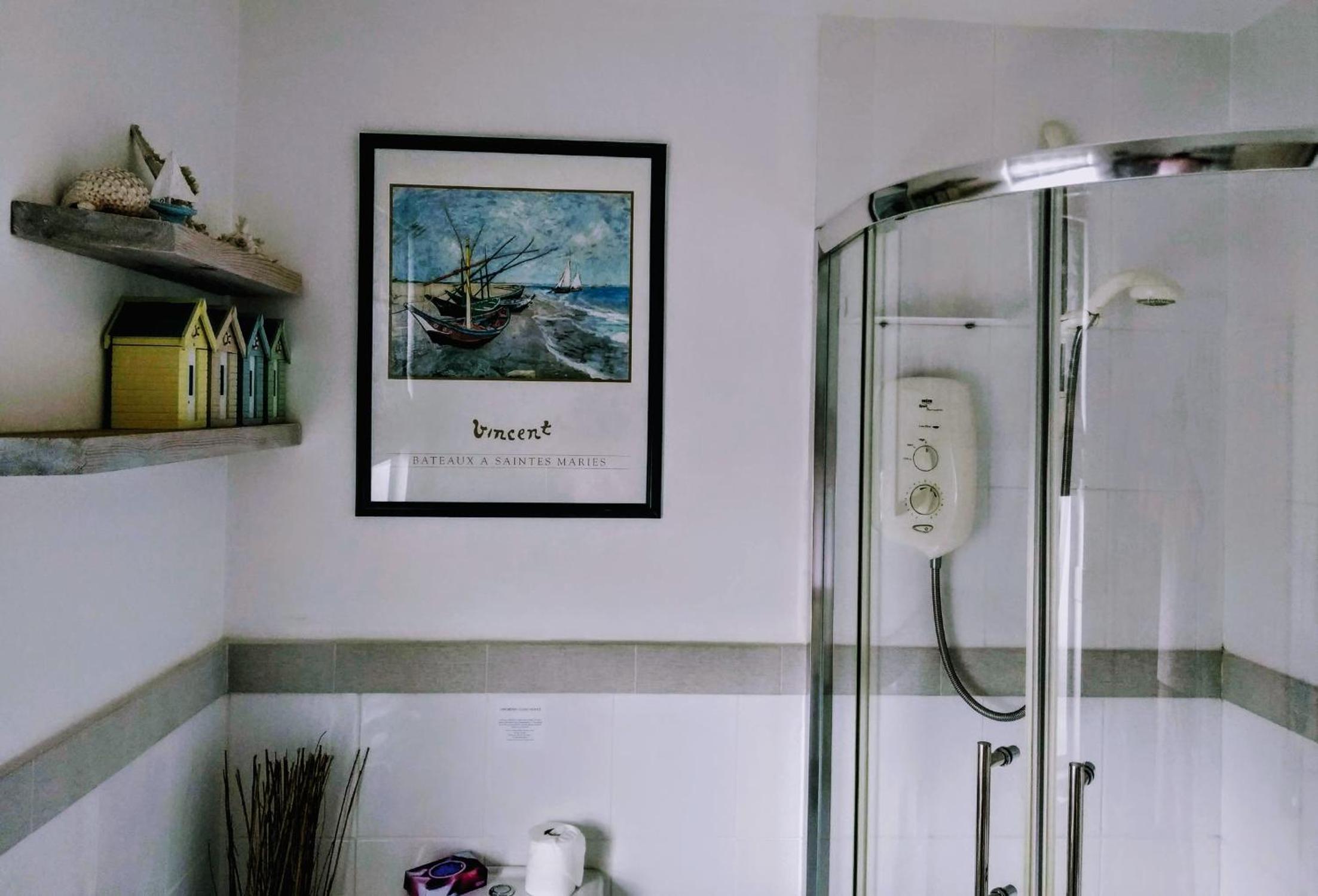 Superior Double Room with Shower photo 2