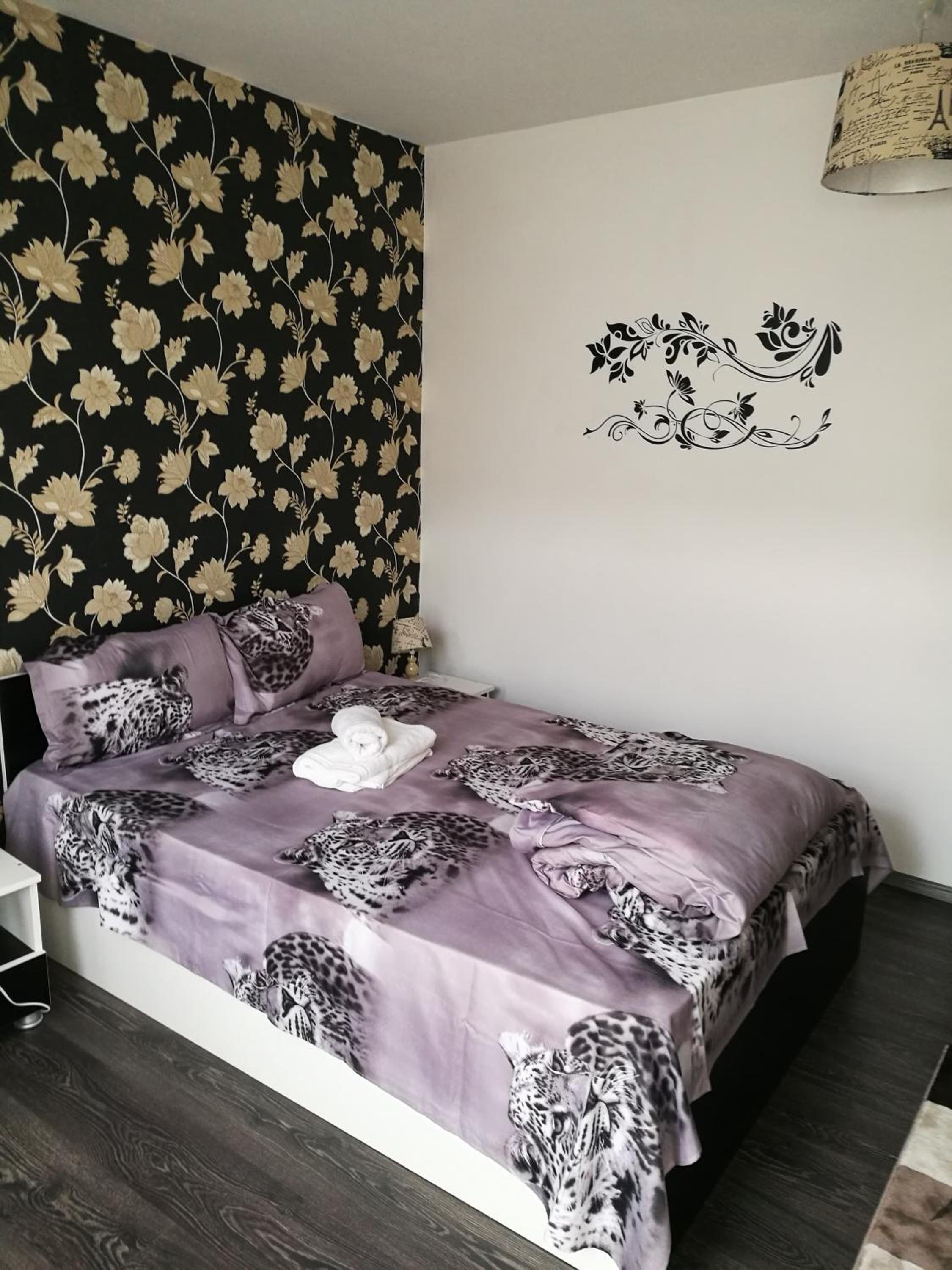 Apartment - Photo 5