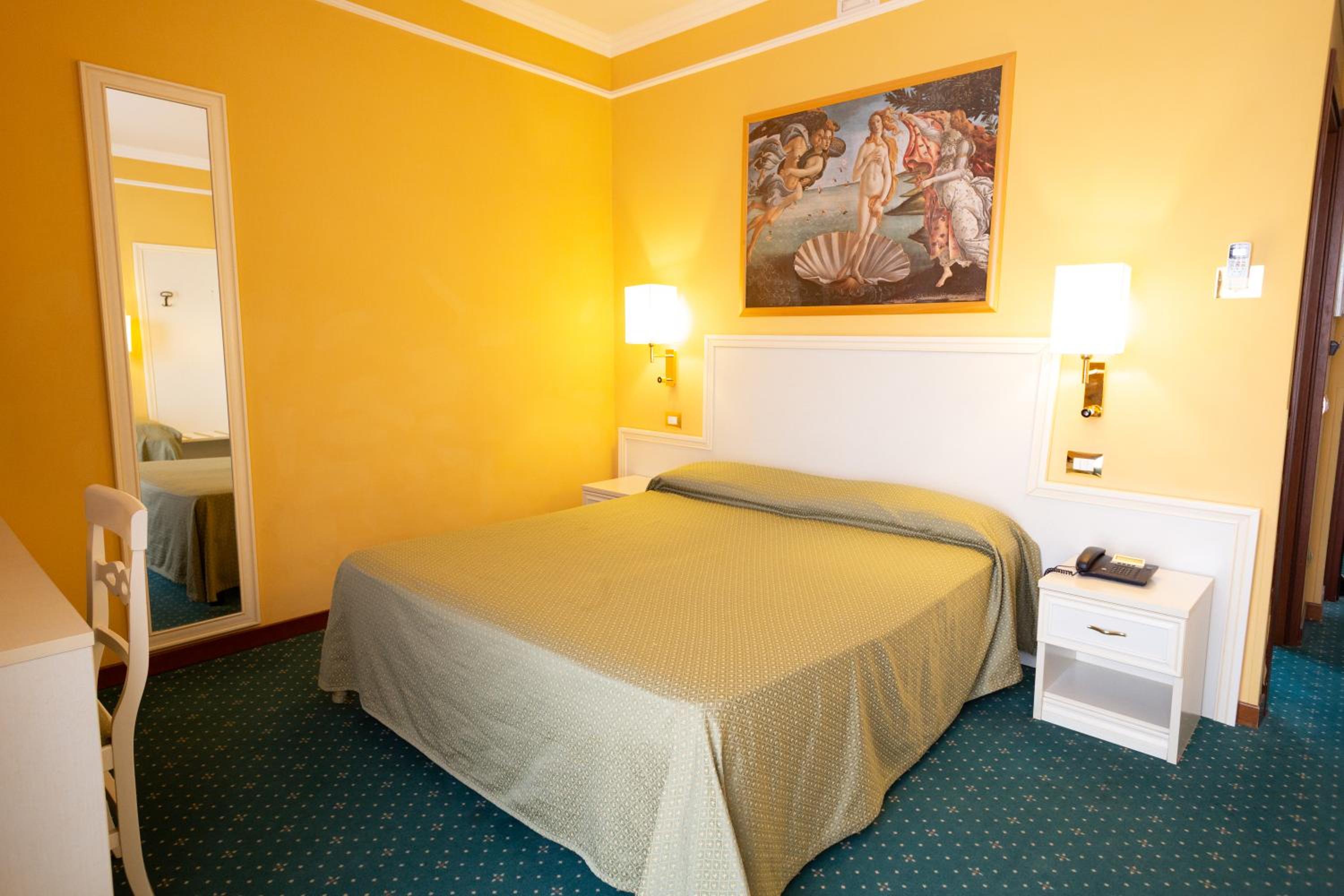 Triple Room photo 2