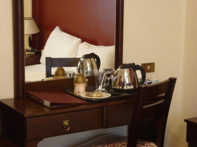 Deluxe Double or Twin Room with City View - Photo 5