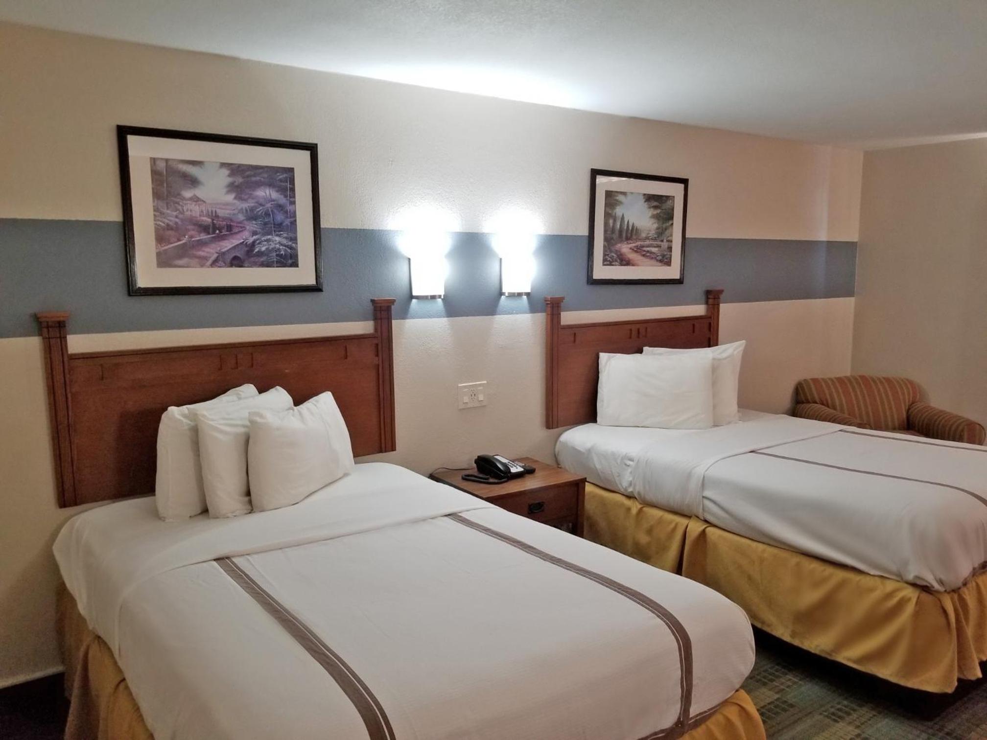 Double Room - Photo 1