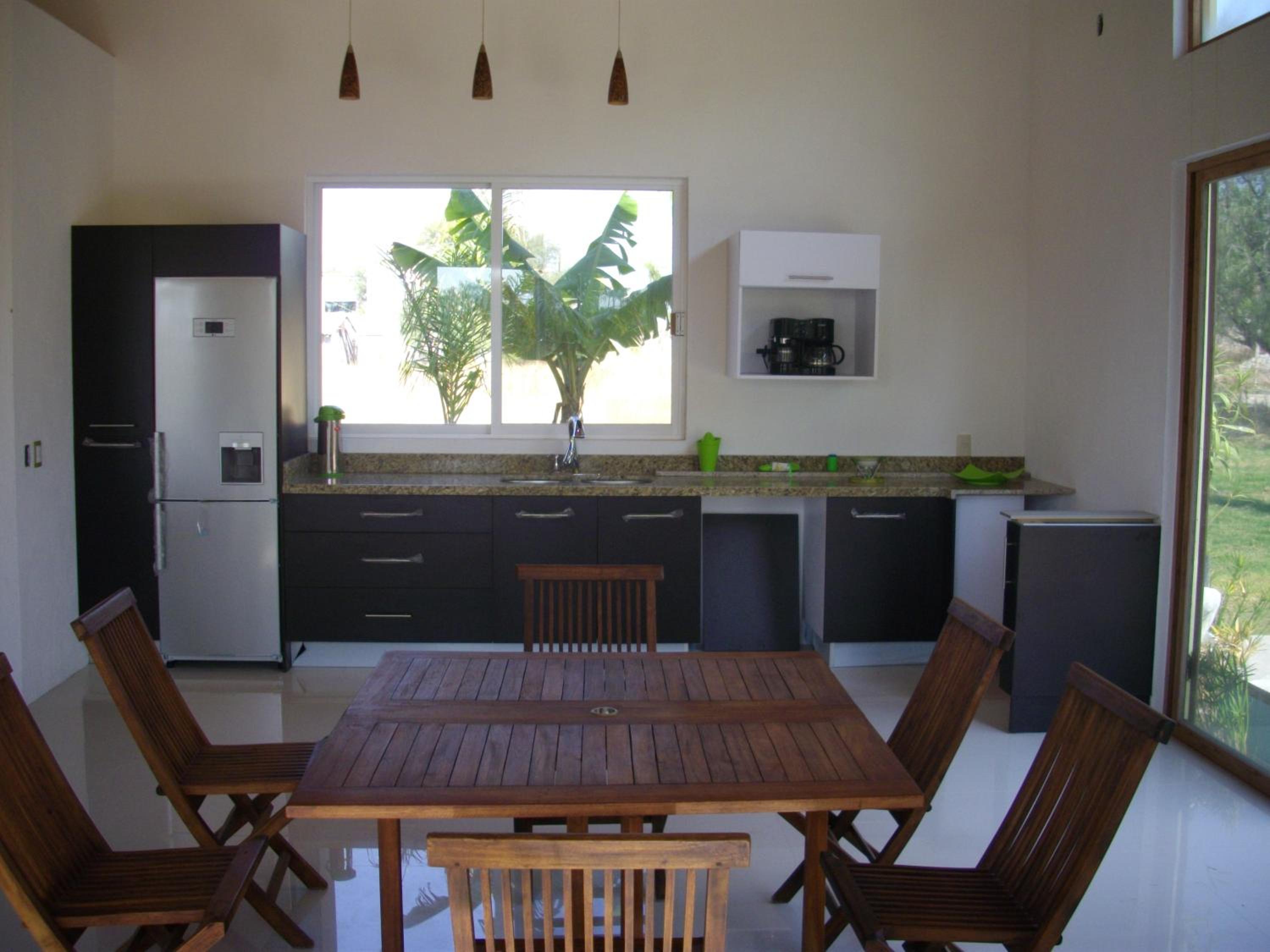 Villa with Private Pool - Photo 14