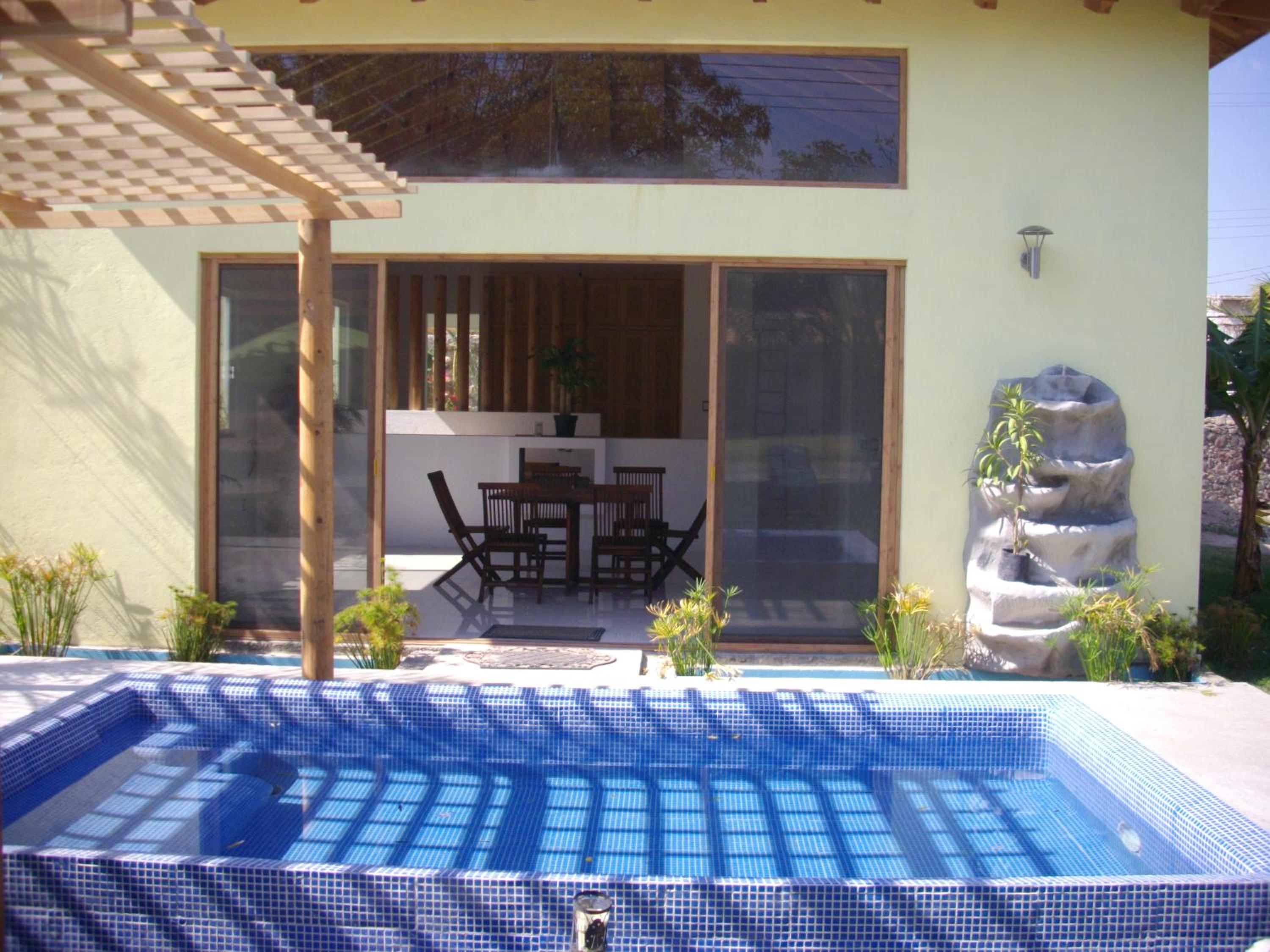 Villa with Private Pool - Photo 13