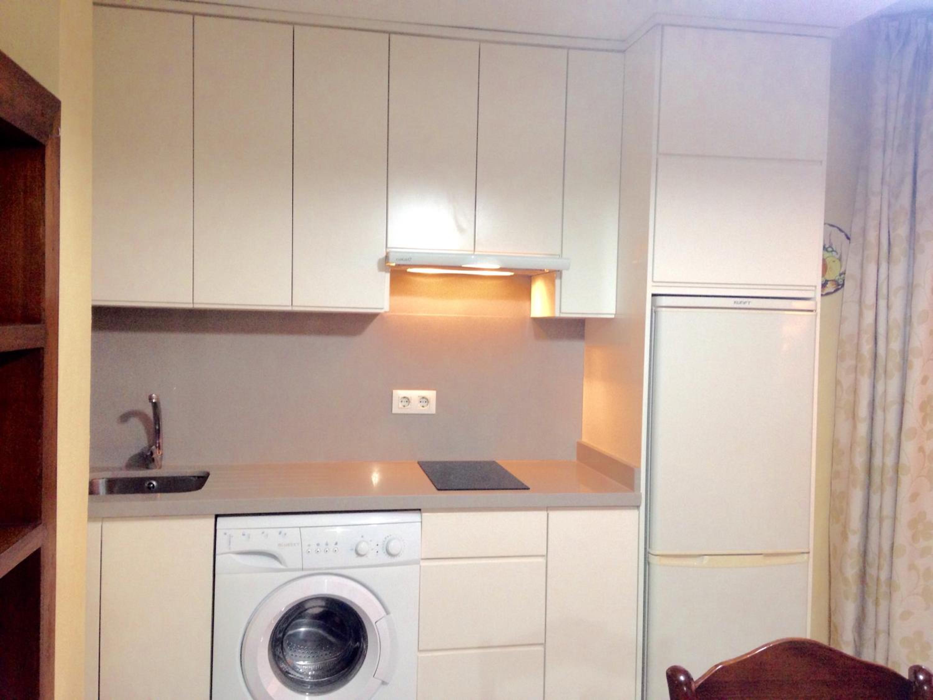 Apartment with Terrace photo 3