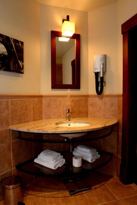 Double or Twin Room photo 3