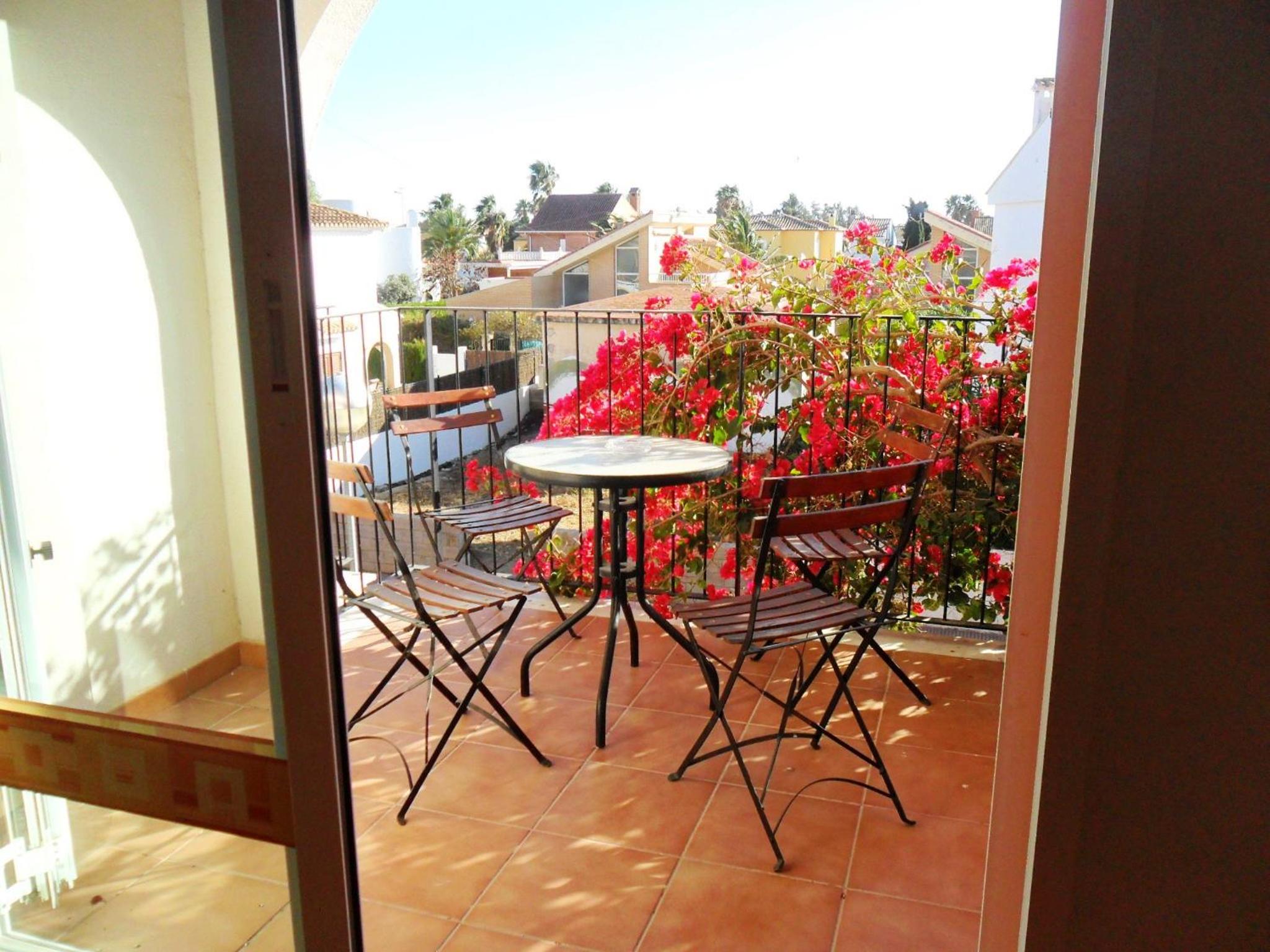 Apartment with Balcony photo 2