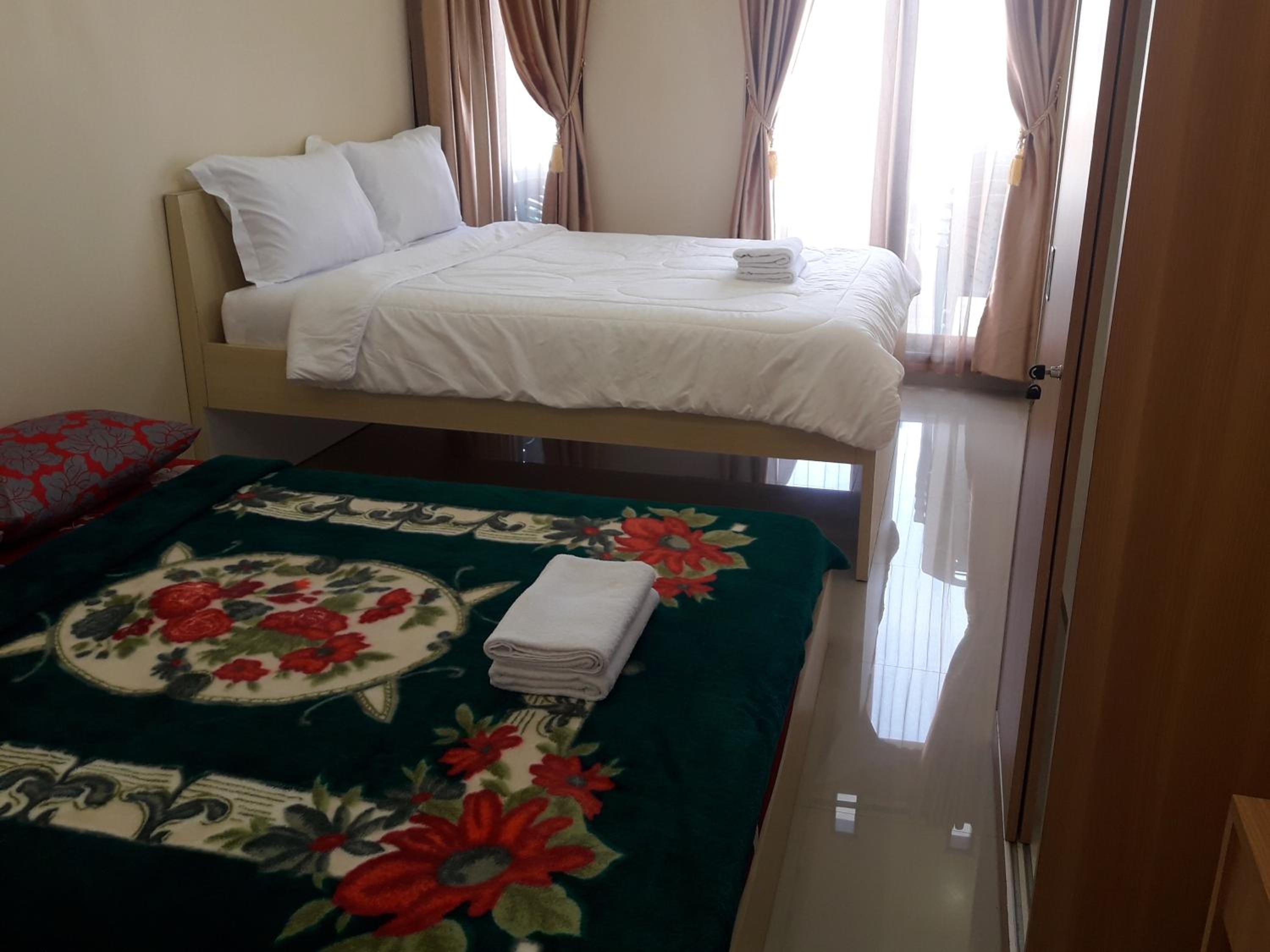 Deluxe Family Room - Photo 1
