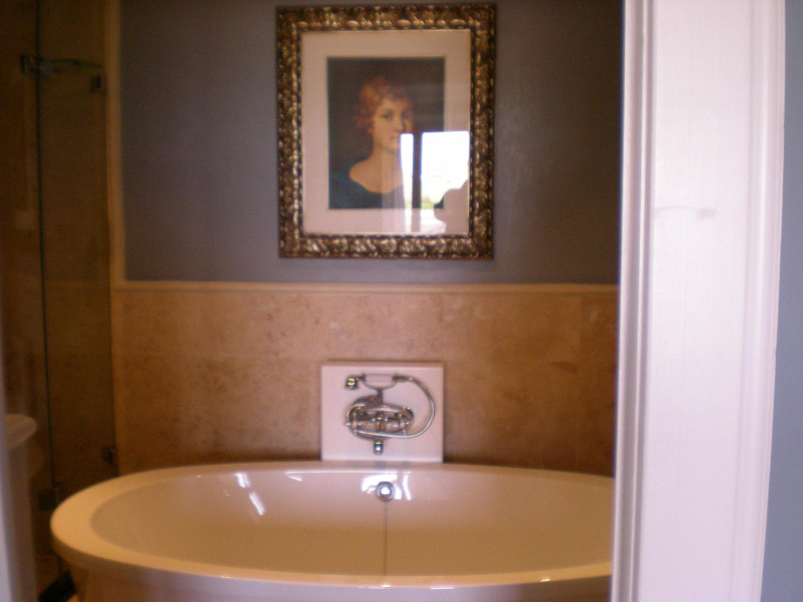 Luxury King Room (Peters) photo 2