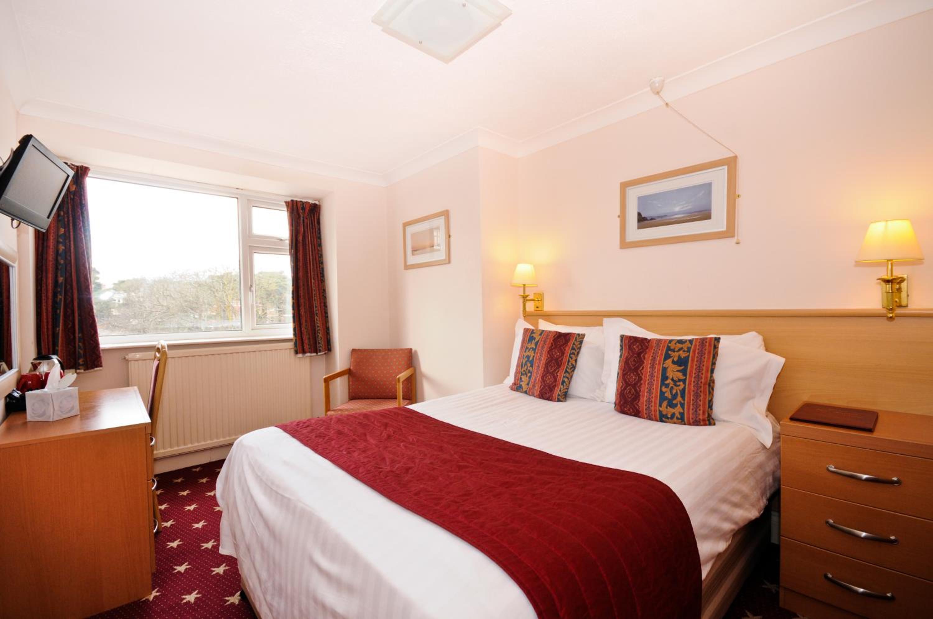 Small Double Room photo 2