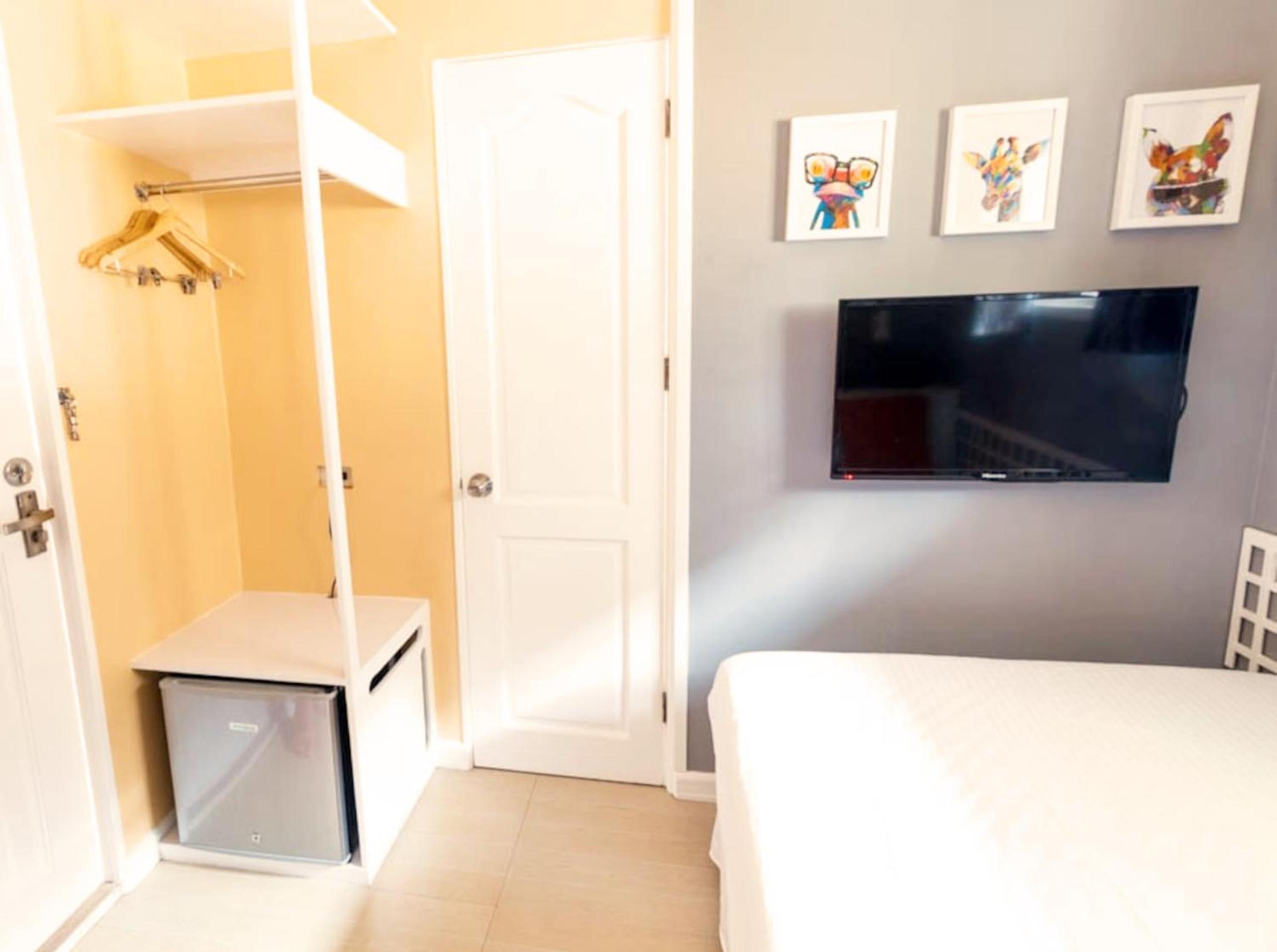 Small Double Room photo 1