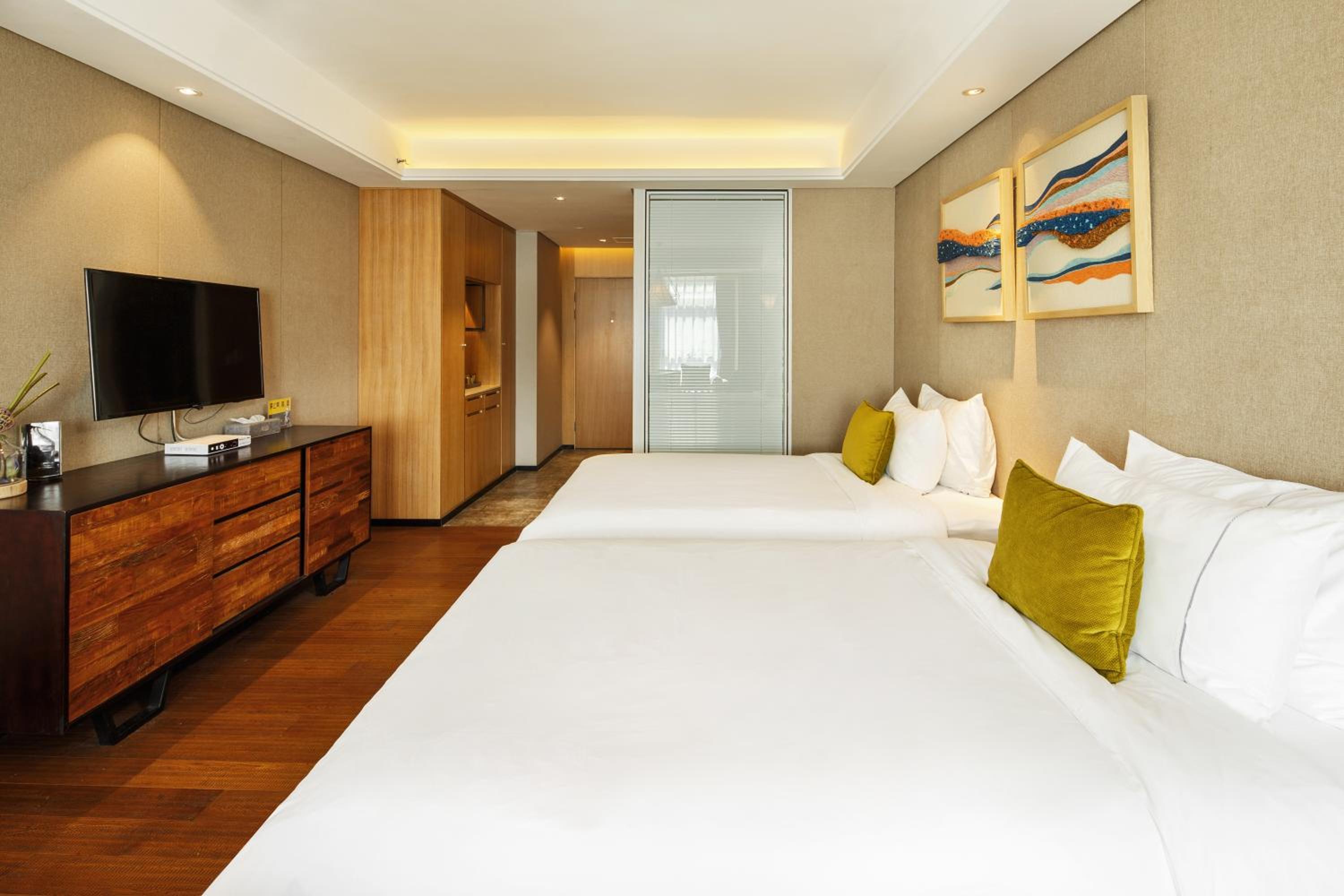 Deluxe Twin Room photo 2