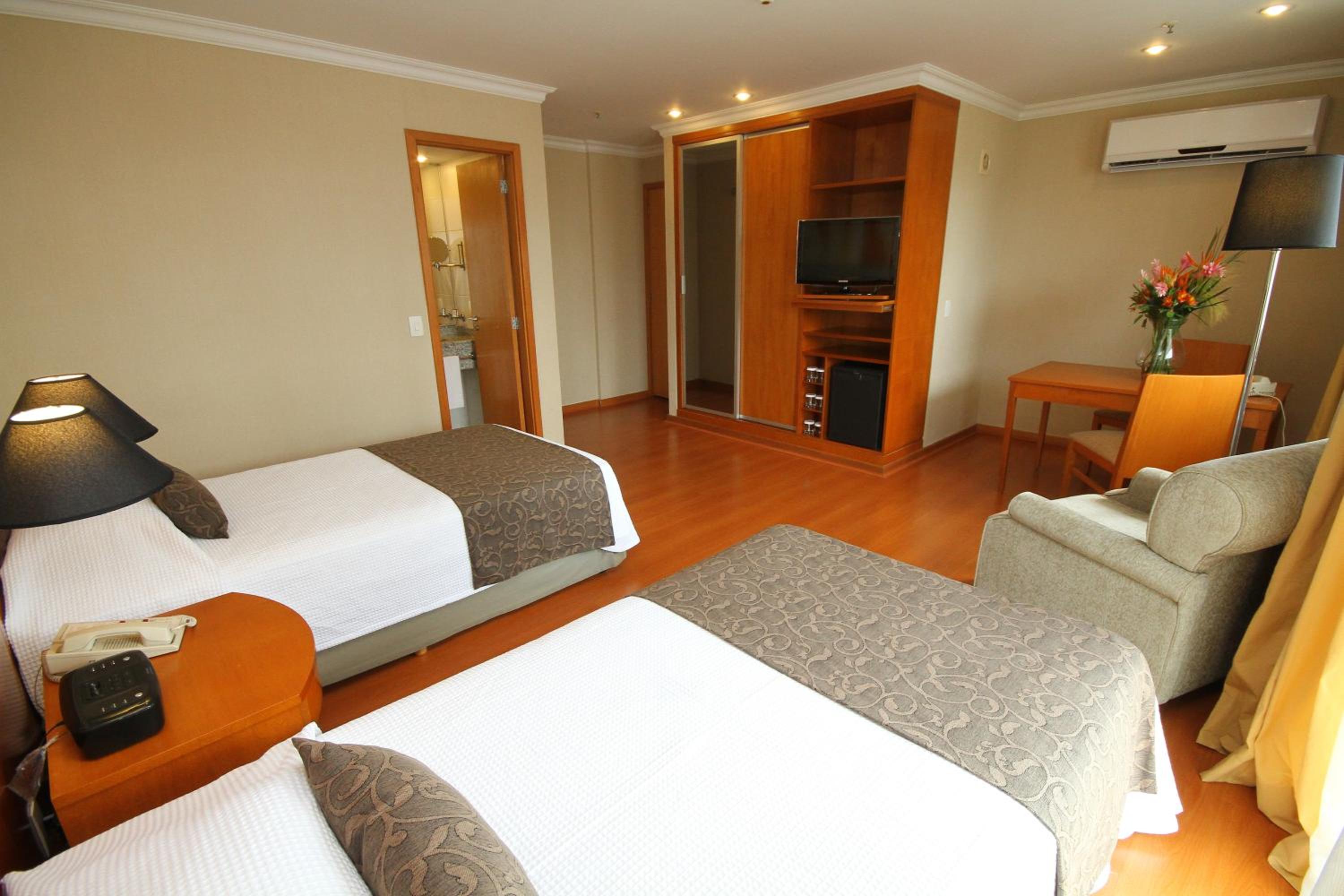 Superior Twin Room - Photo 4