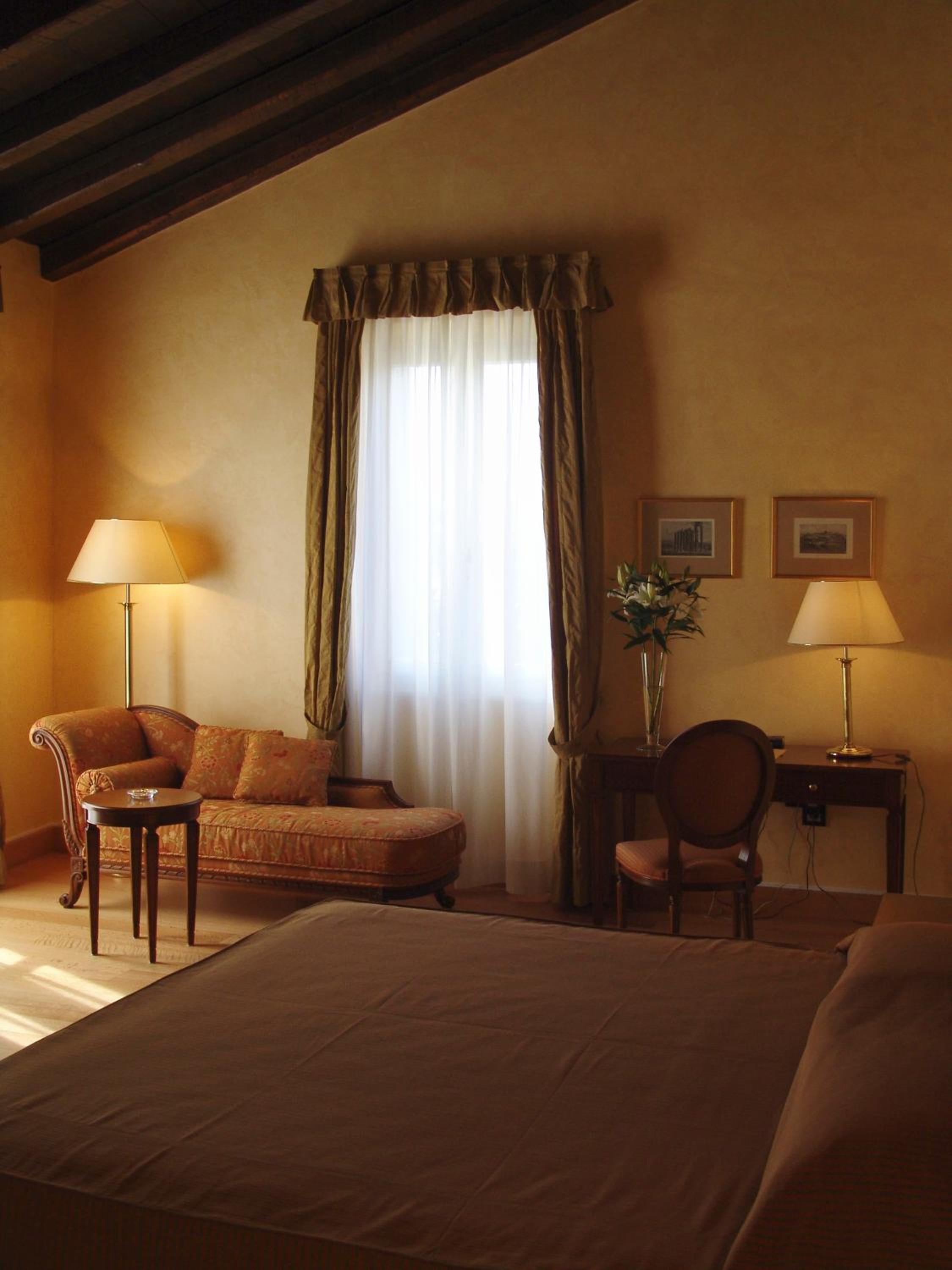 Junior Suite - Photo 6