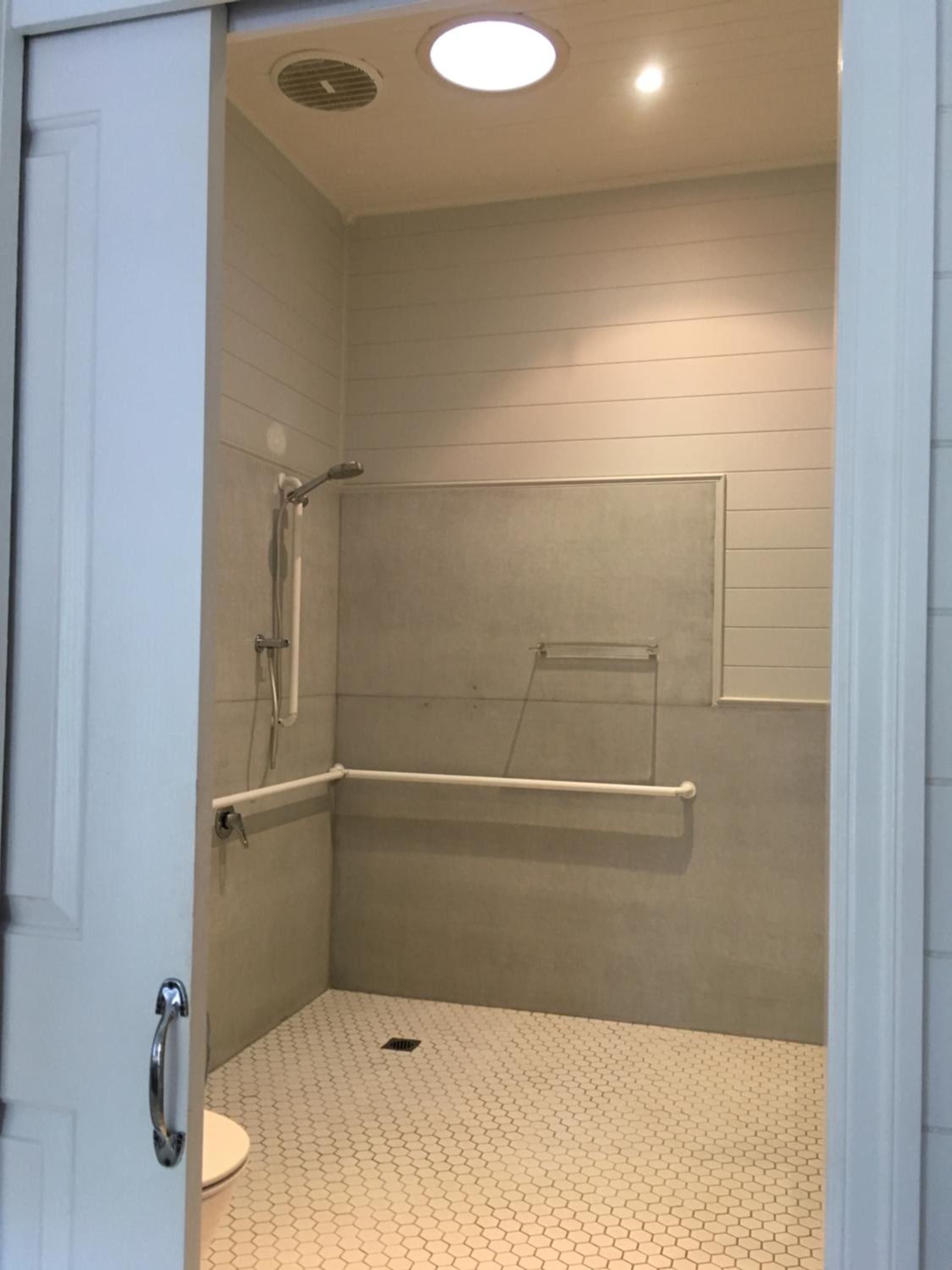 Superior King Room with Private Bathroom