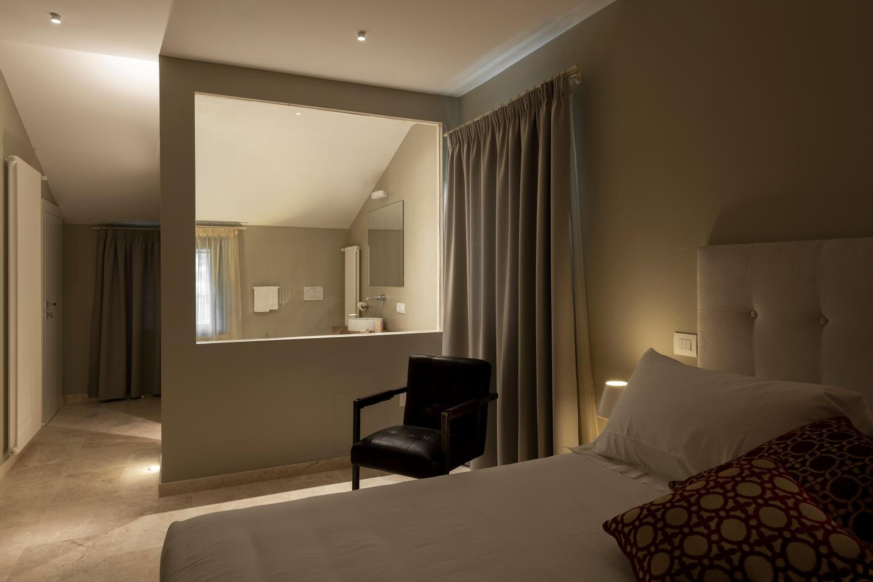 Superior Double Room photo 1