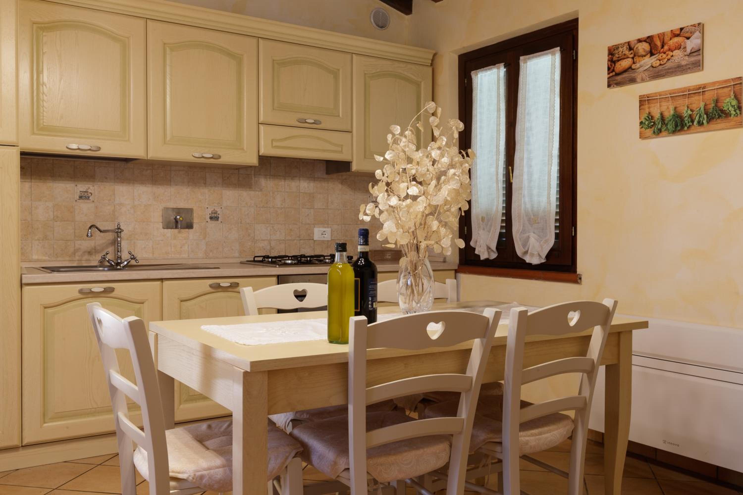 Apartment - Photo 31