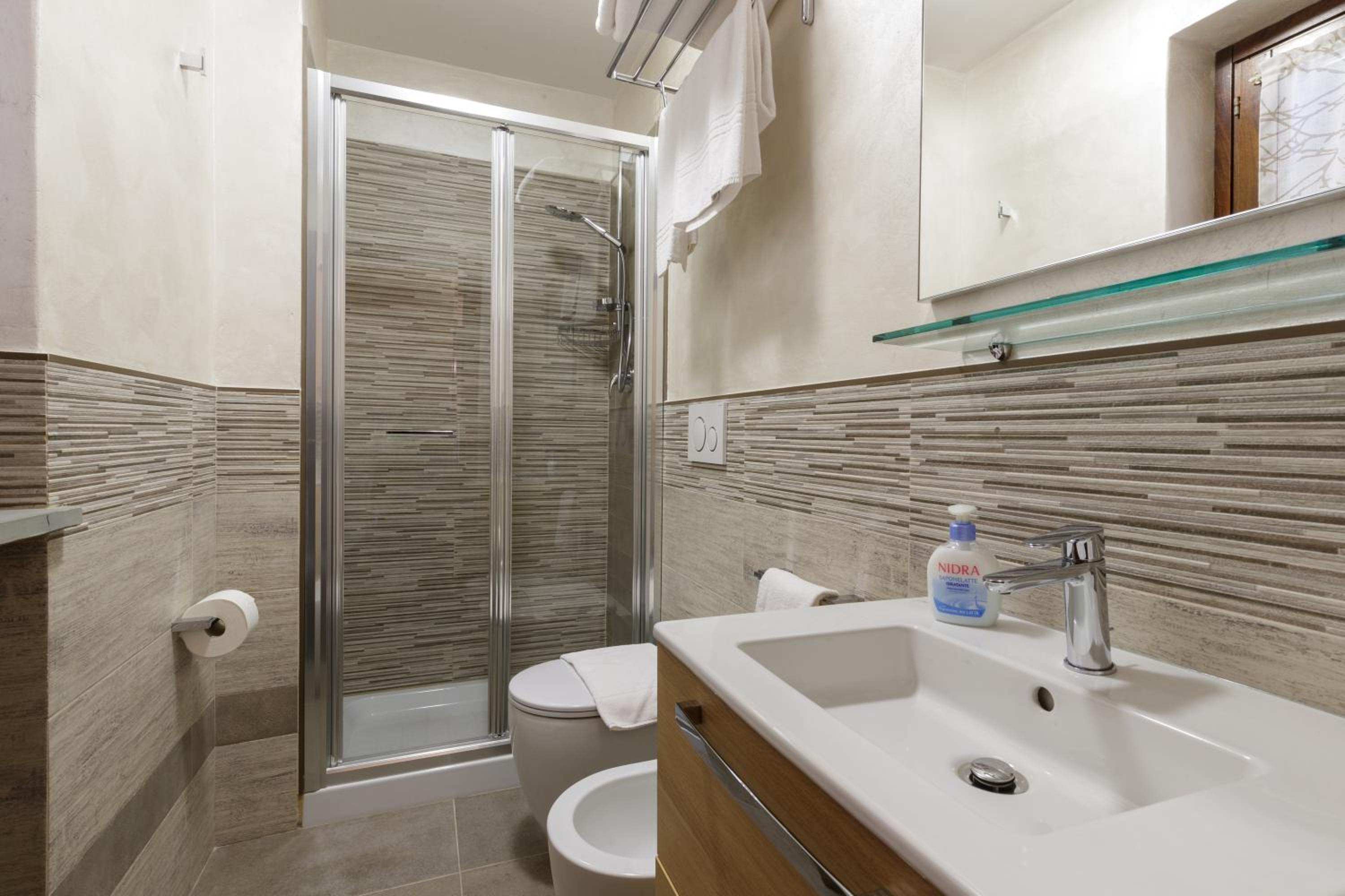 Apartment - Photo 10