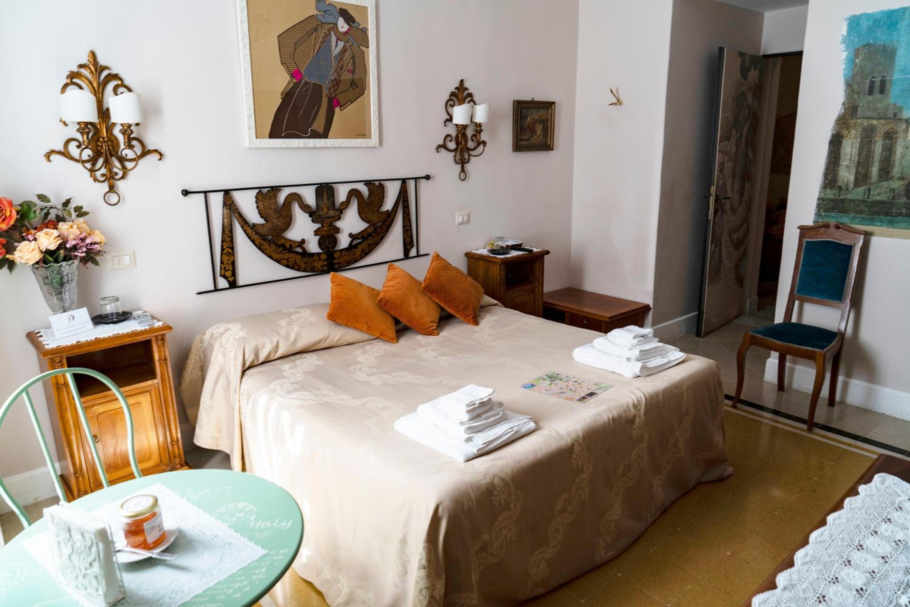 Double Room photo 1