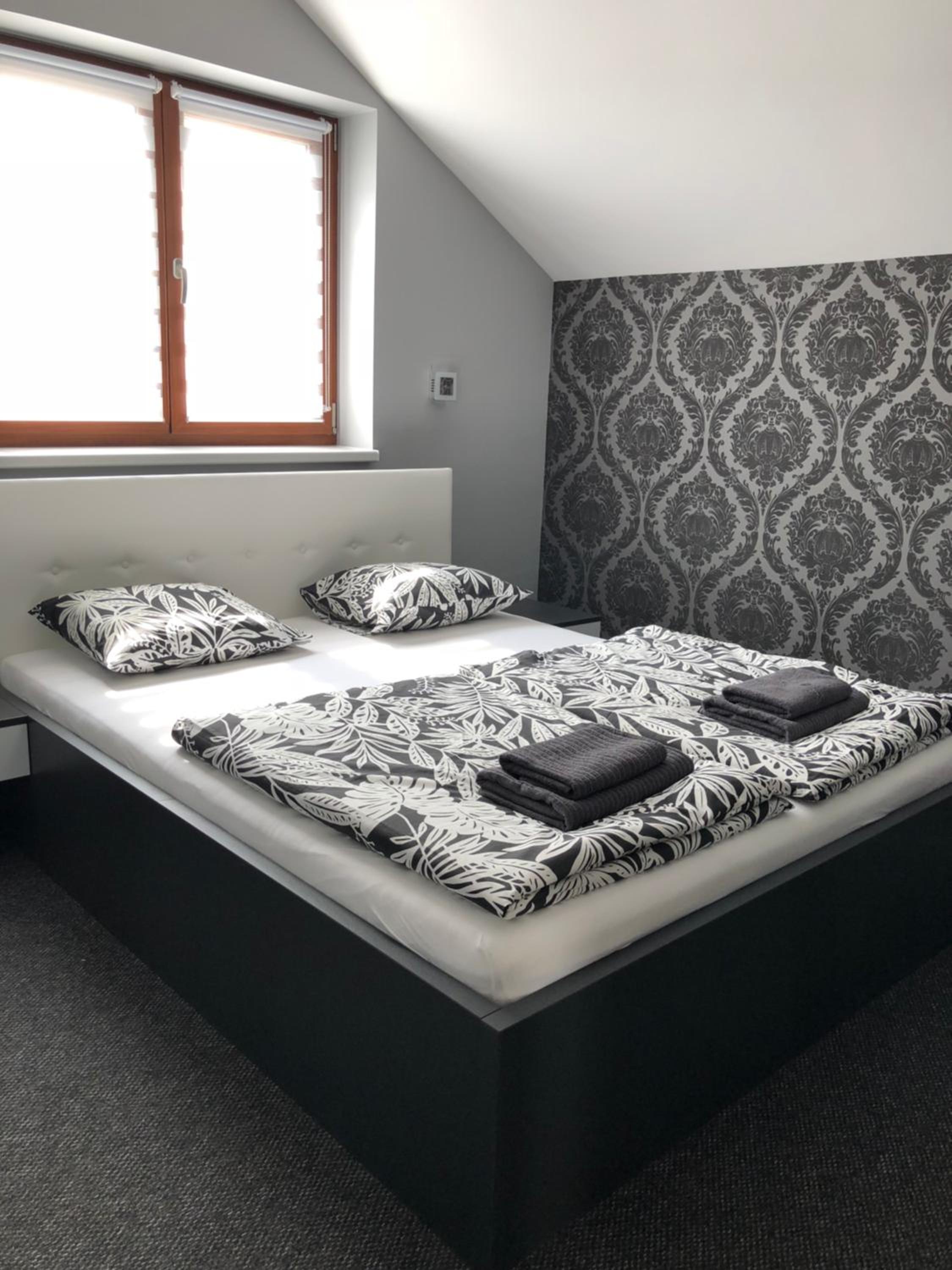 Deluxe Family Room - Photo 7