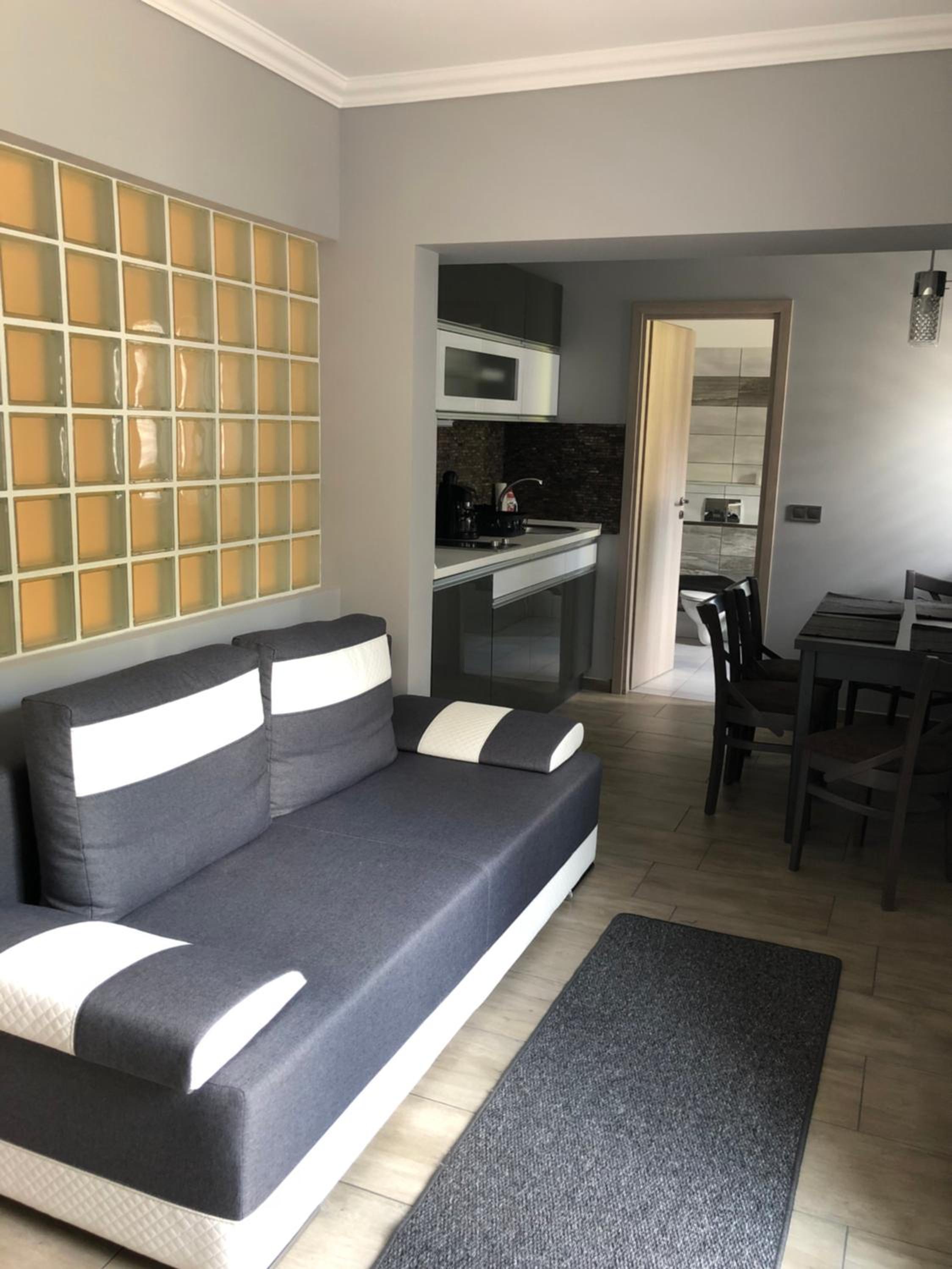 Deluxe Suite - Photo 6