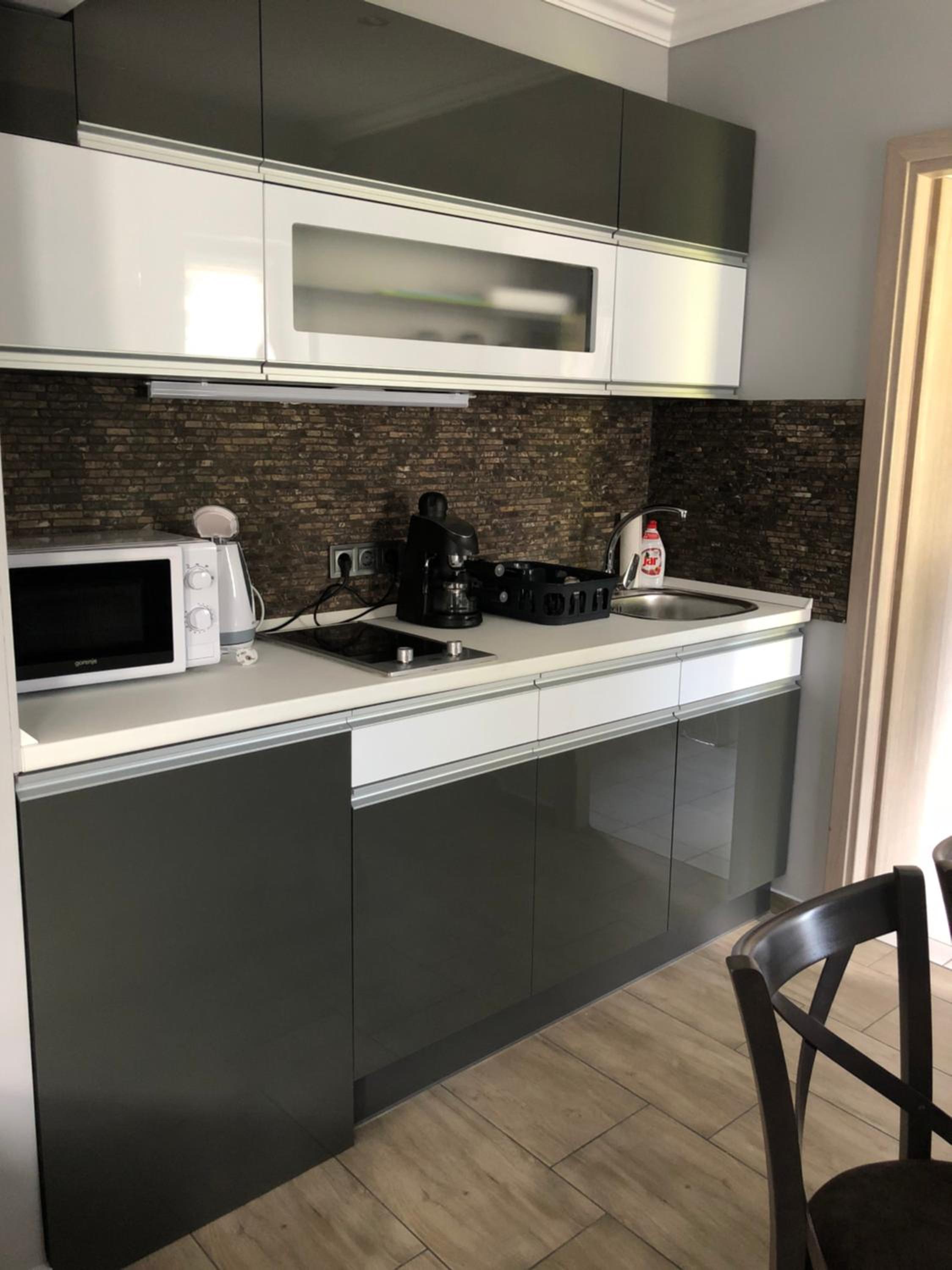 Deluxe Suite - Photo 3