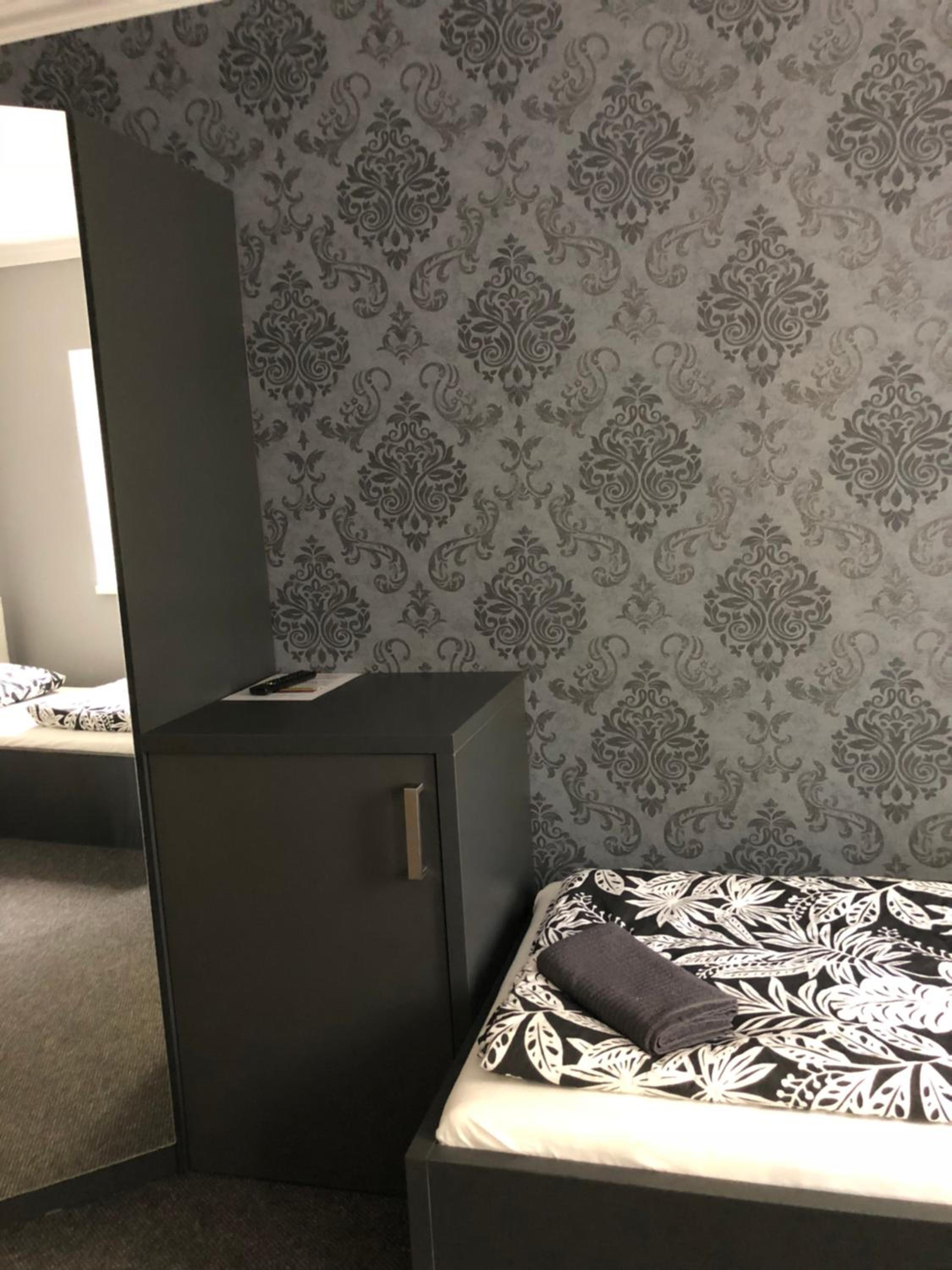 Deluxe Twin Room - Photo 3