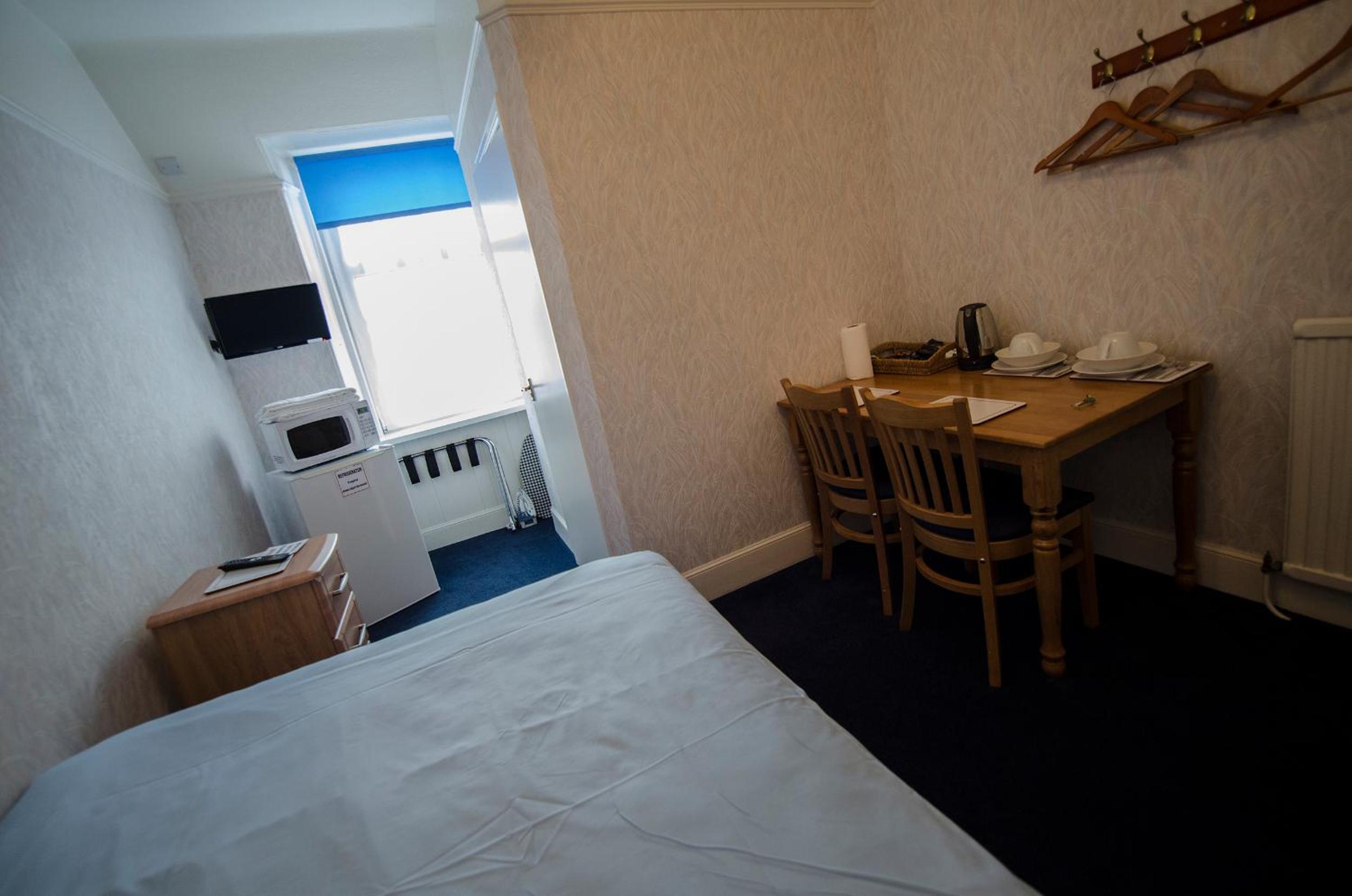 Economy Single Room
