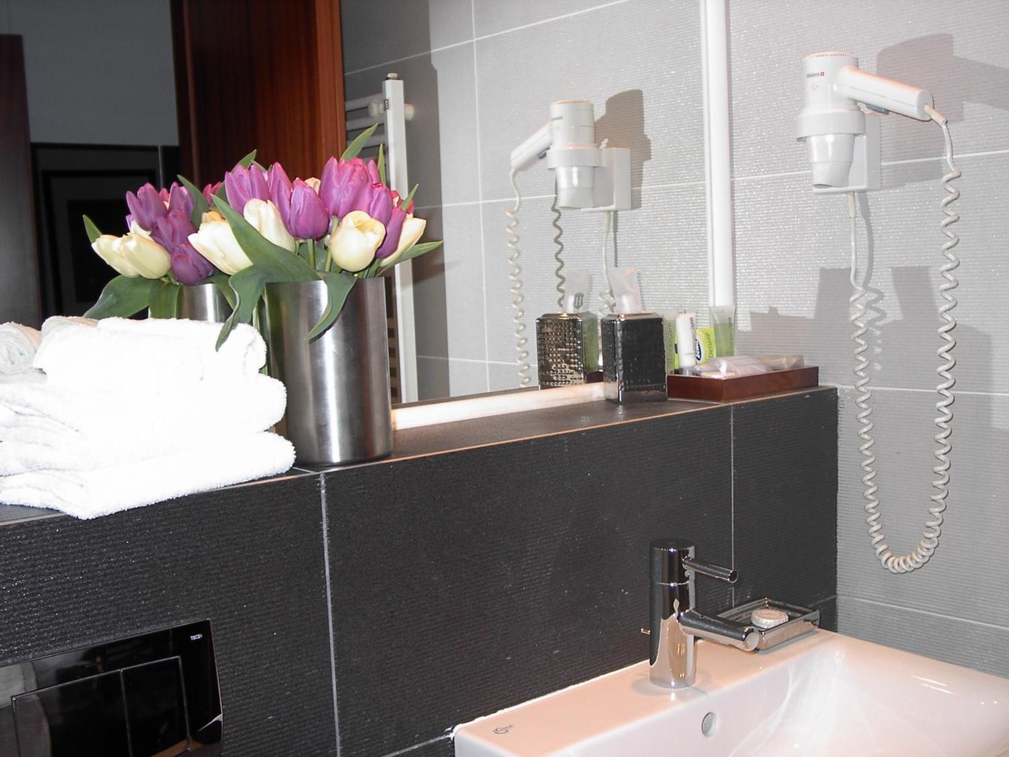 Standard Double Room - Photo 28