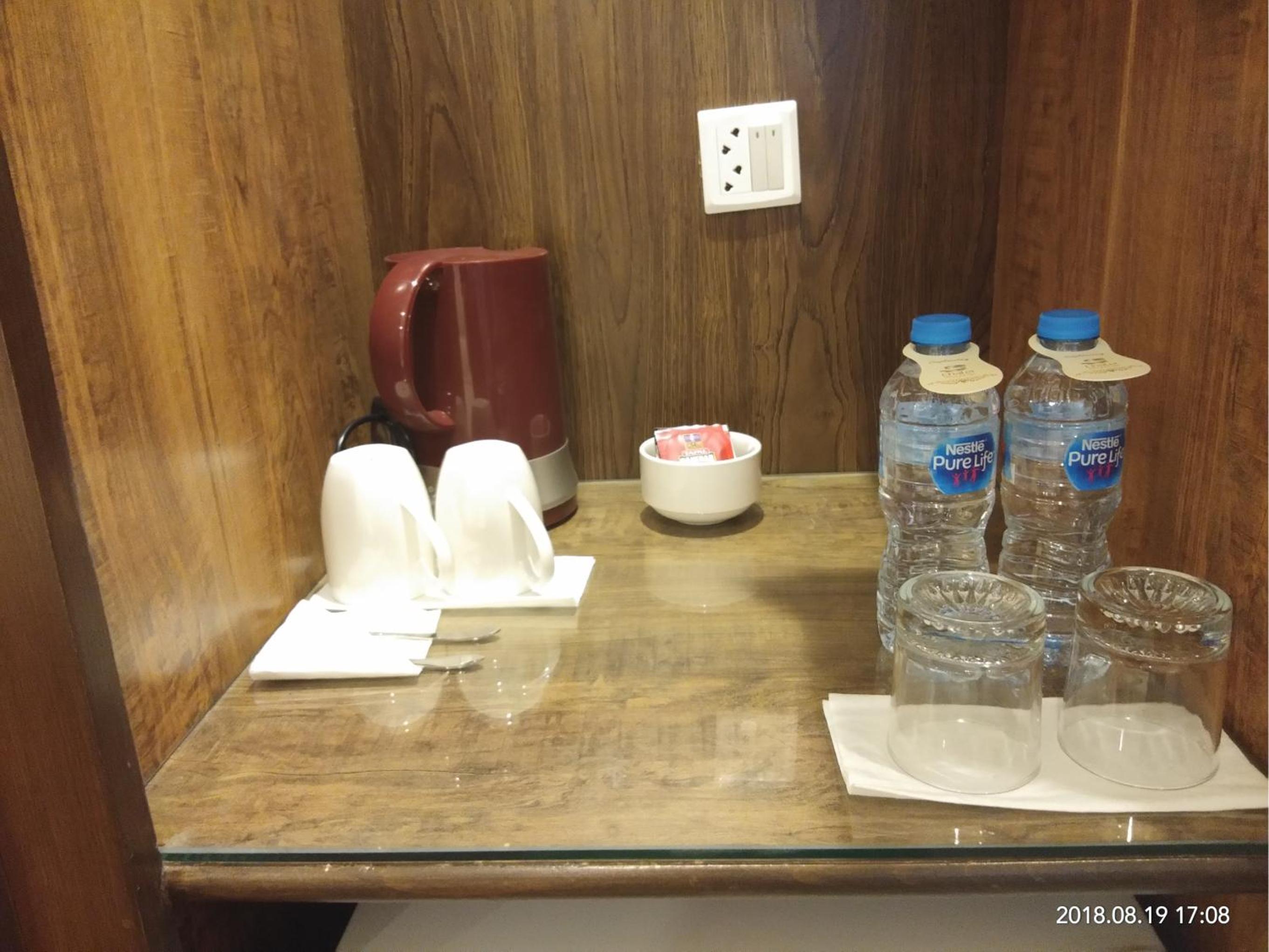 Single Room - Photo 10