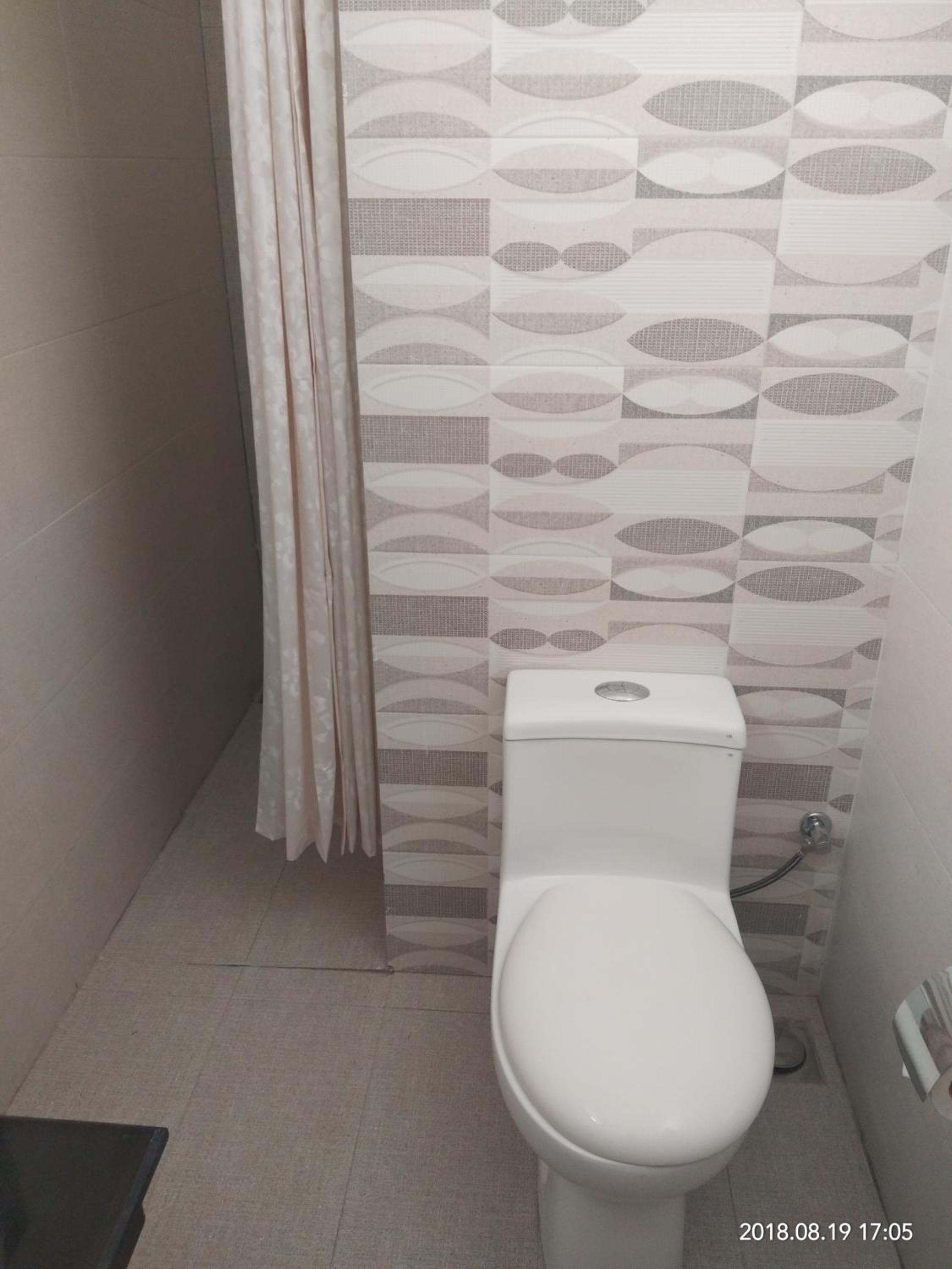 Single Room - Photo 11