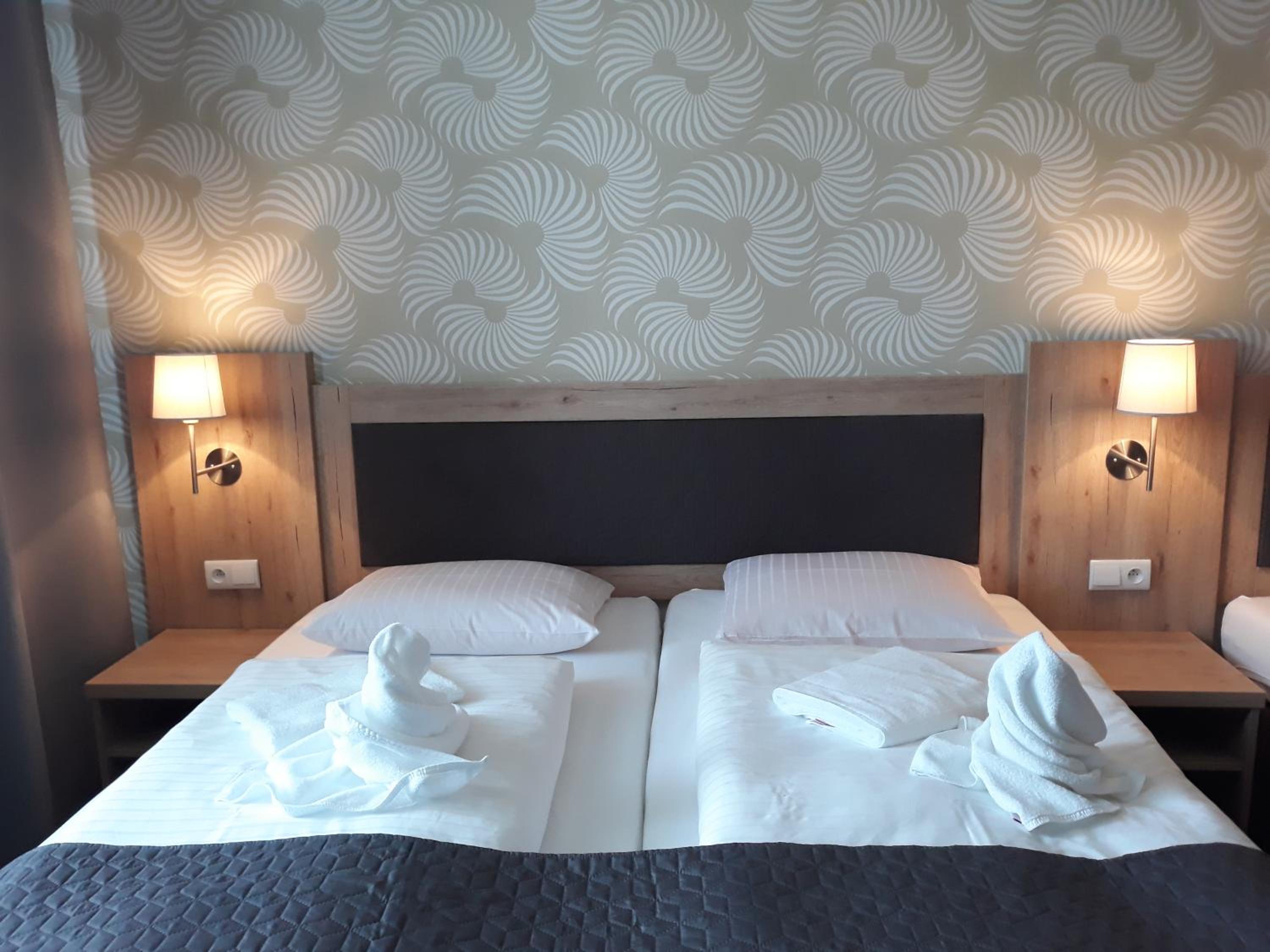 Double or Twin Room photo 1
