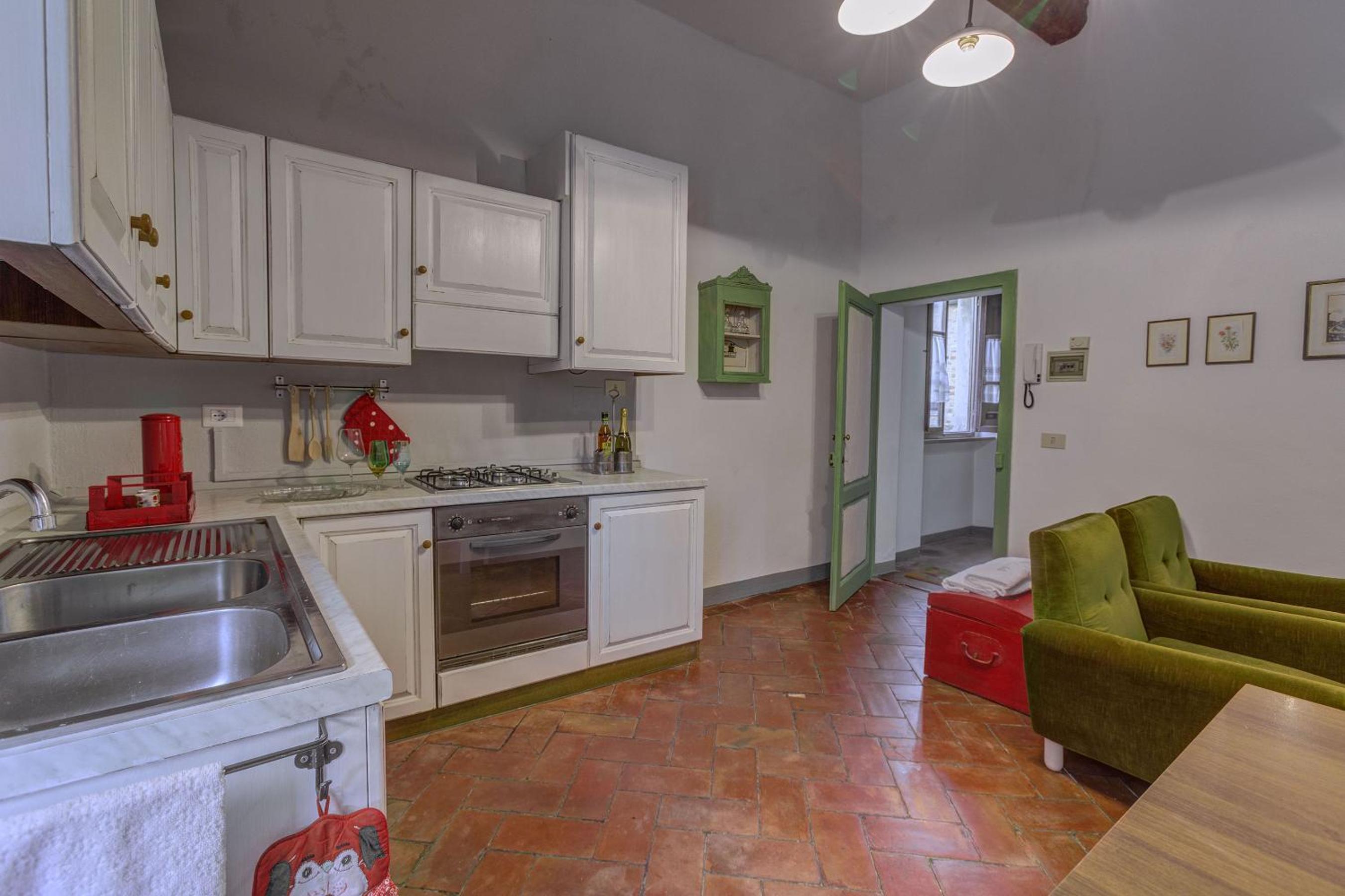 One-Bedroom Apartment - Photo 16