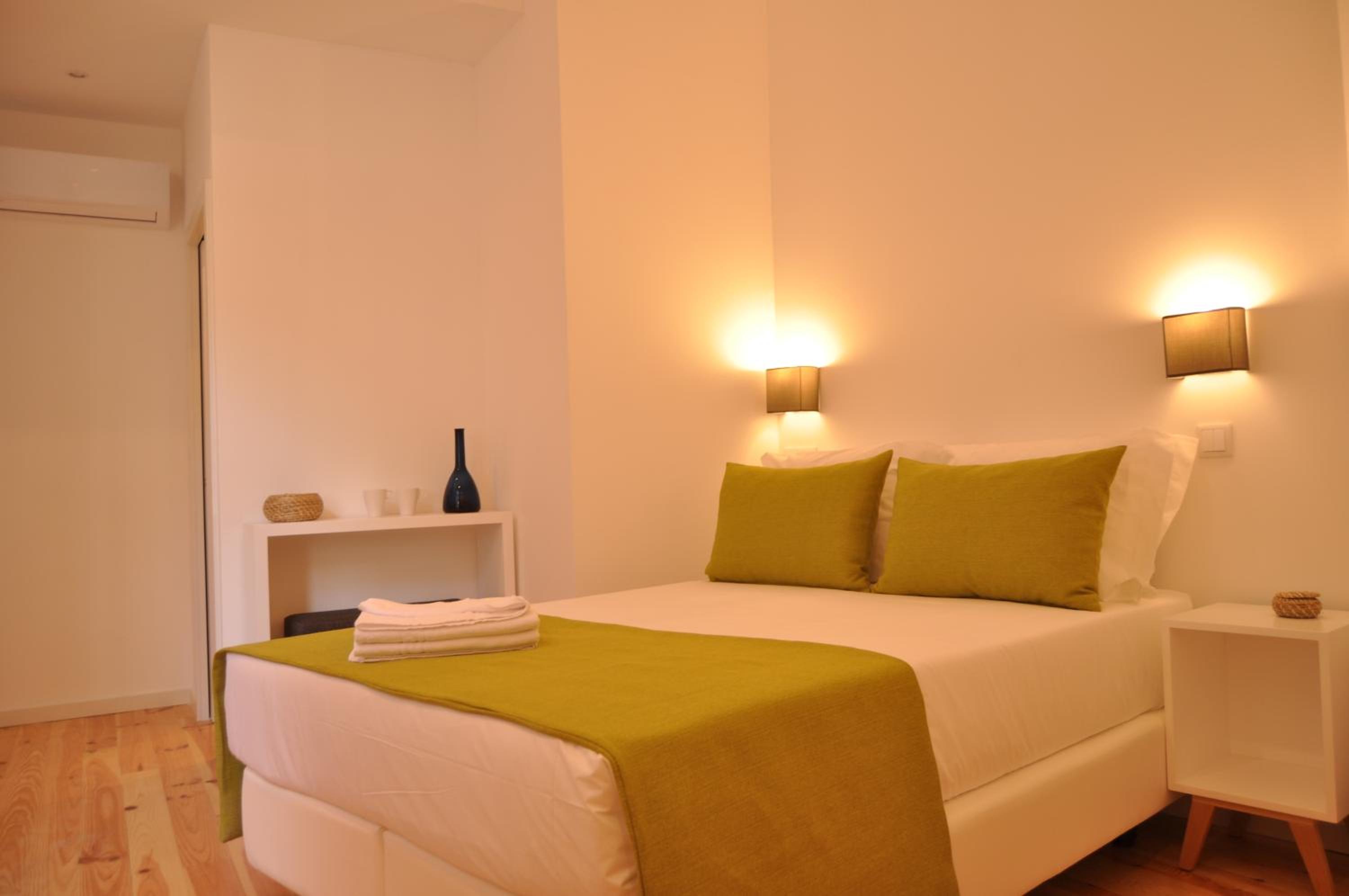 Double Room - Photo 5