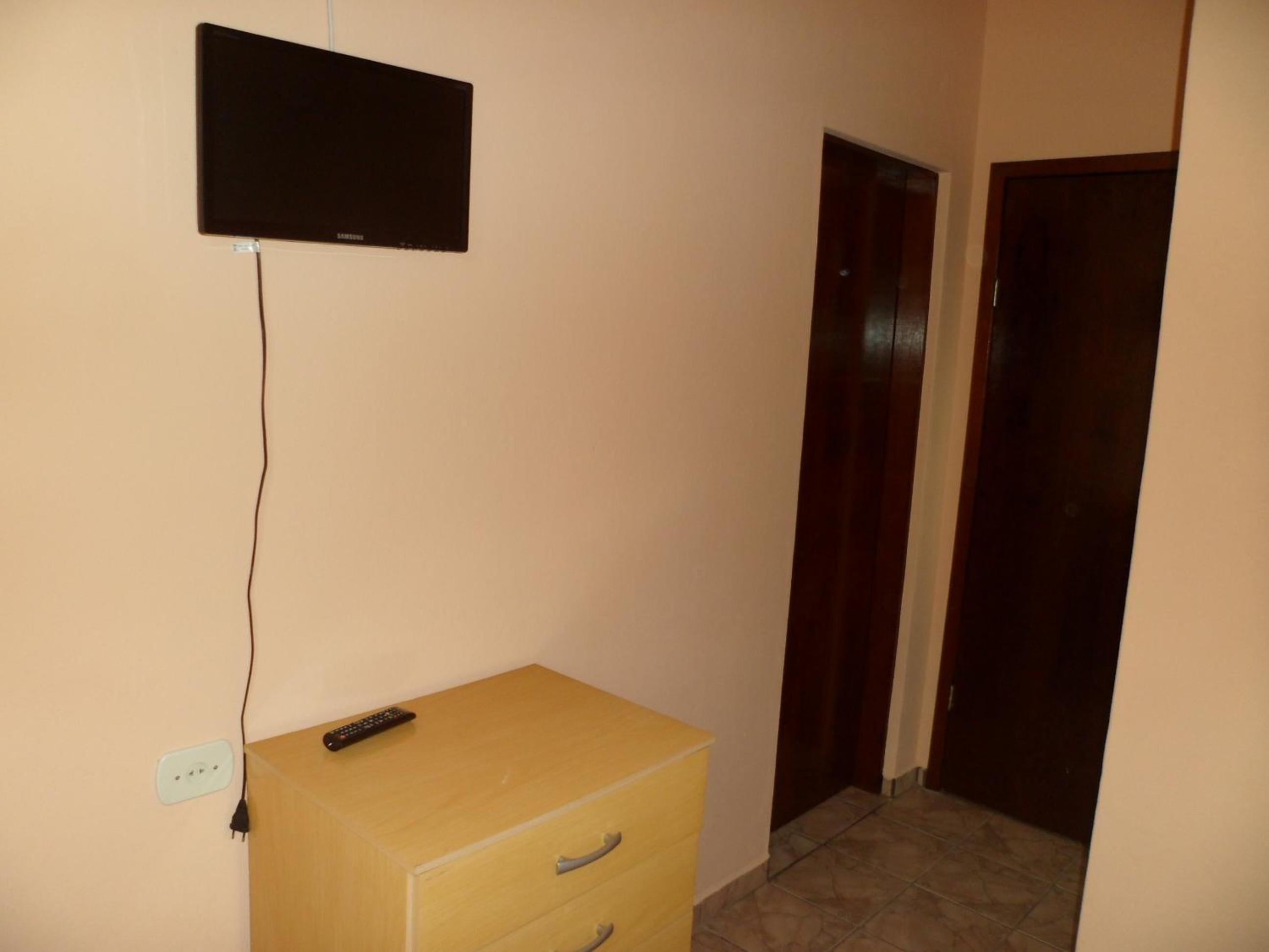 Two-Bedroom Suite photo 3