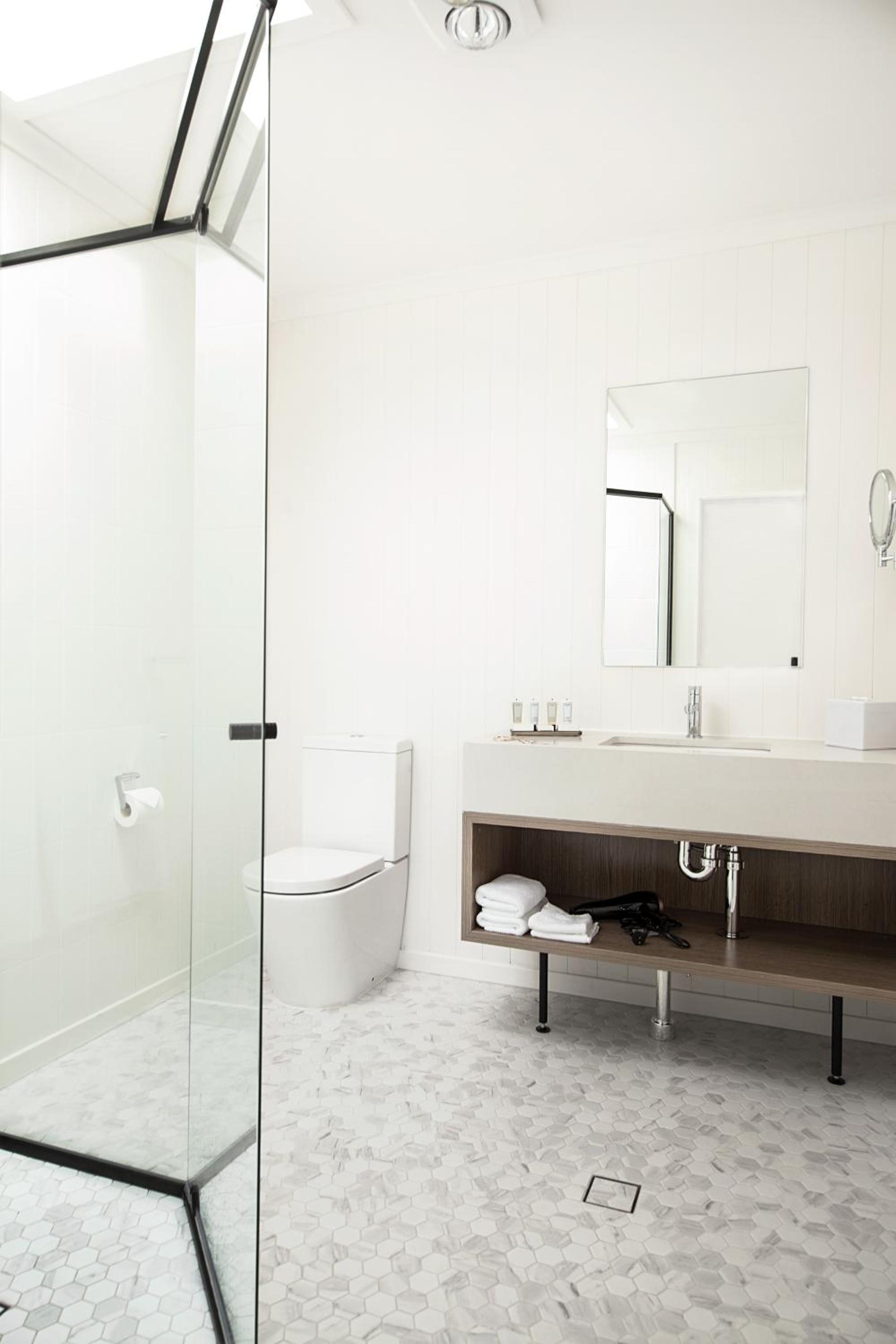 Double or Twin Room with Garden View - Photo 11