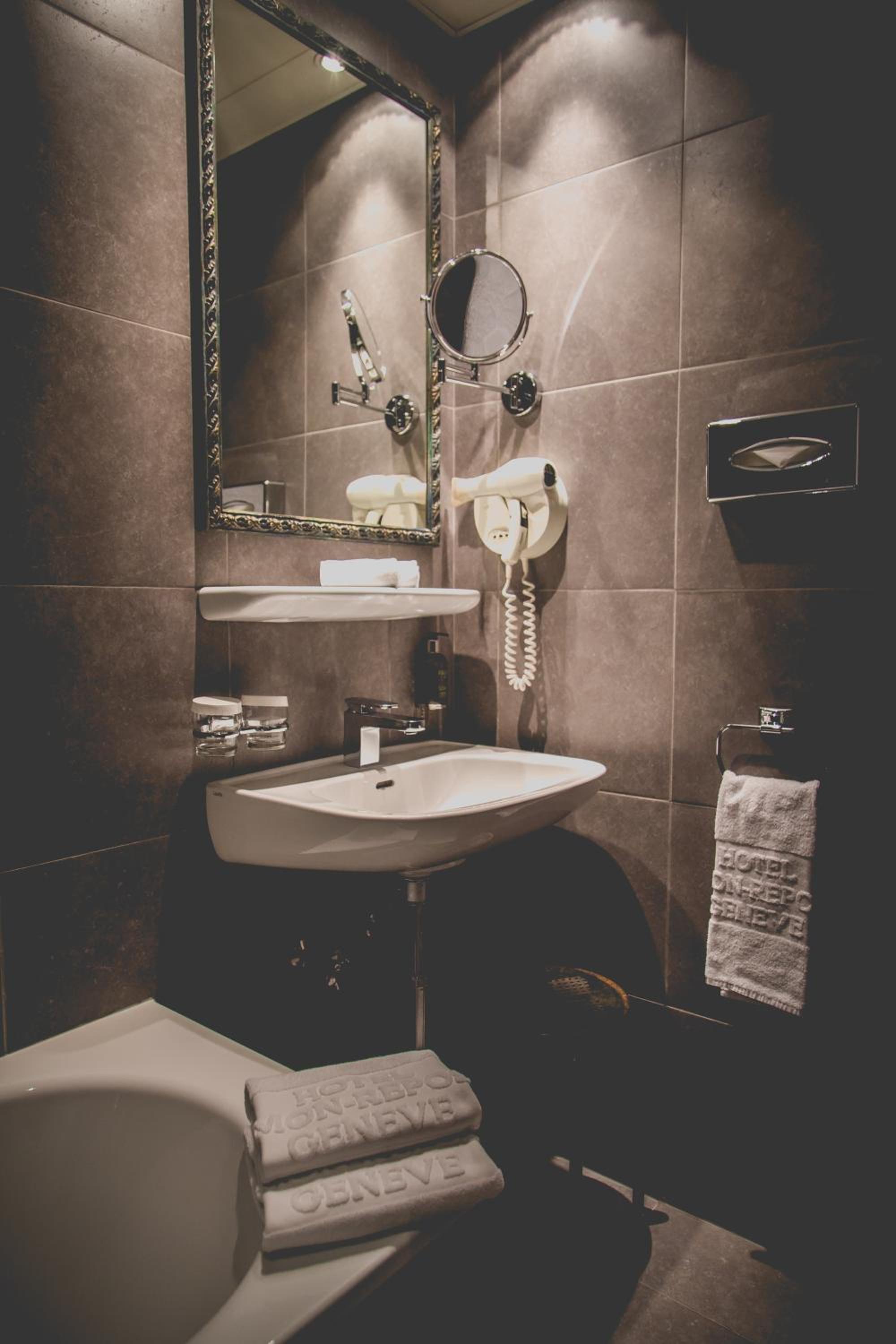 Superior Double Room - Photo 7
