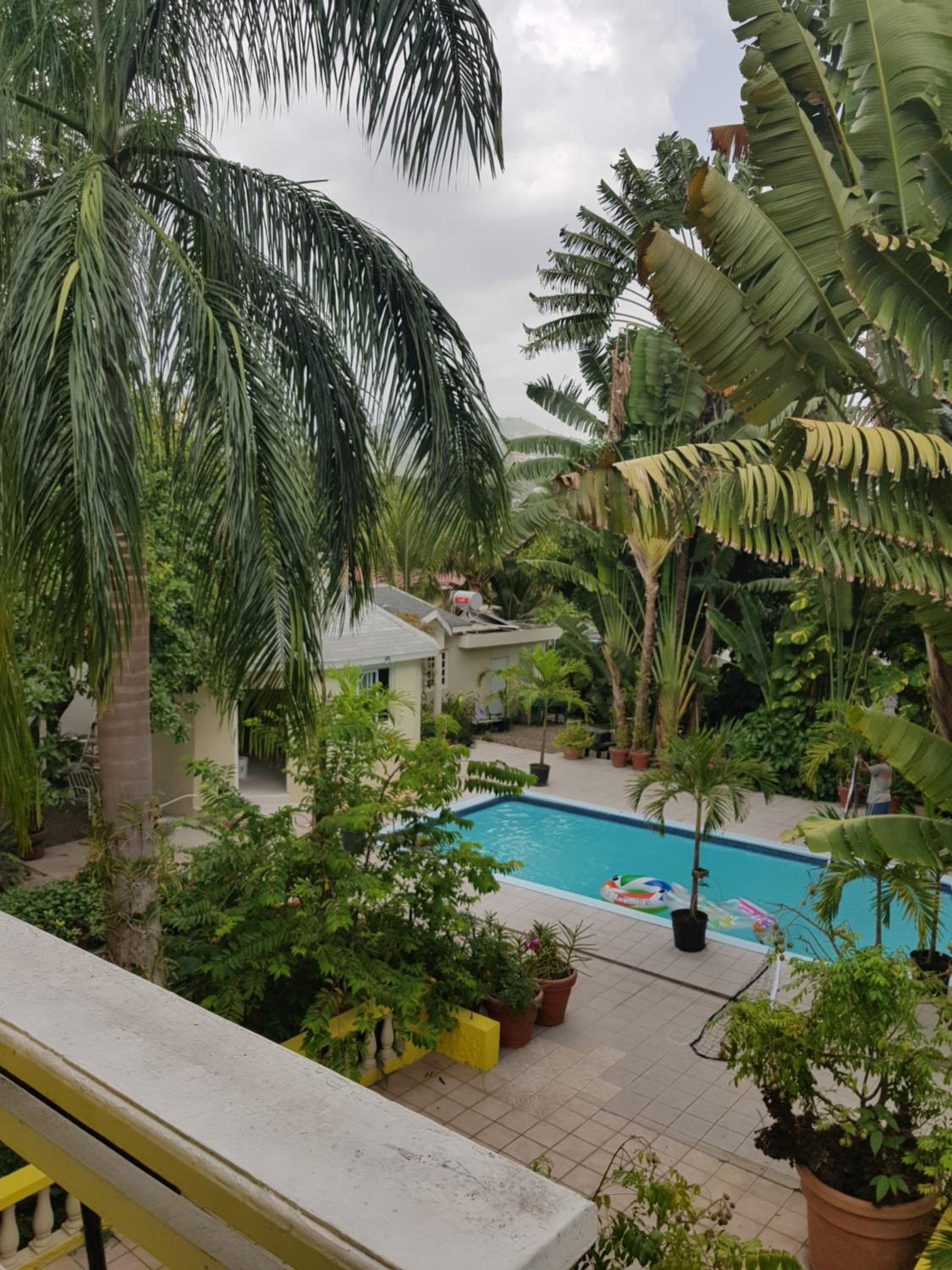 Deluxe Bungalow with Garden View