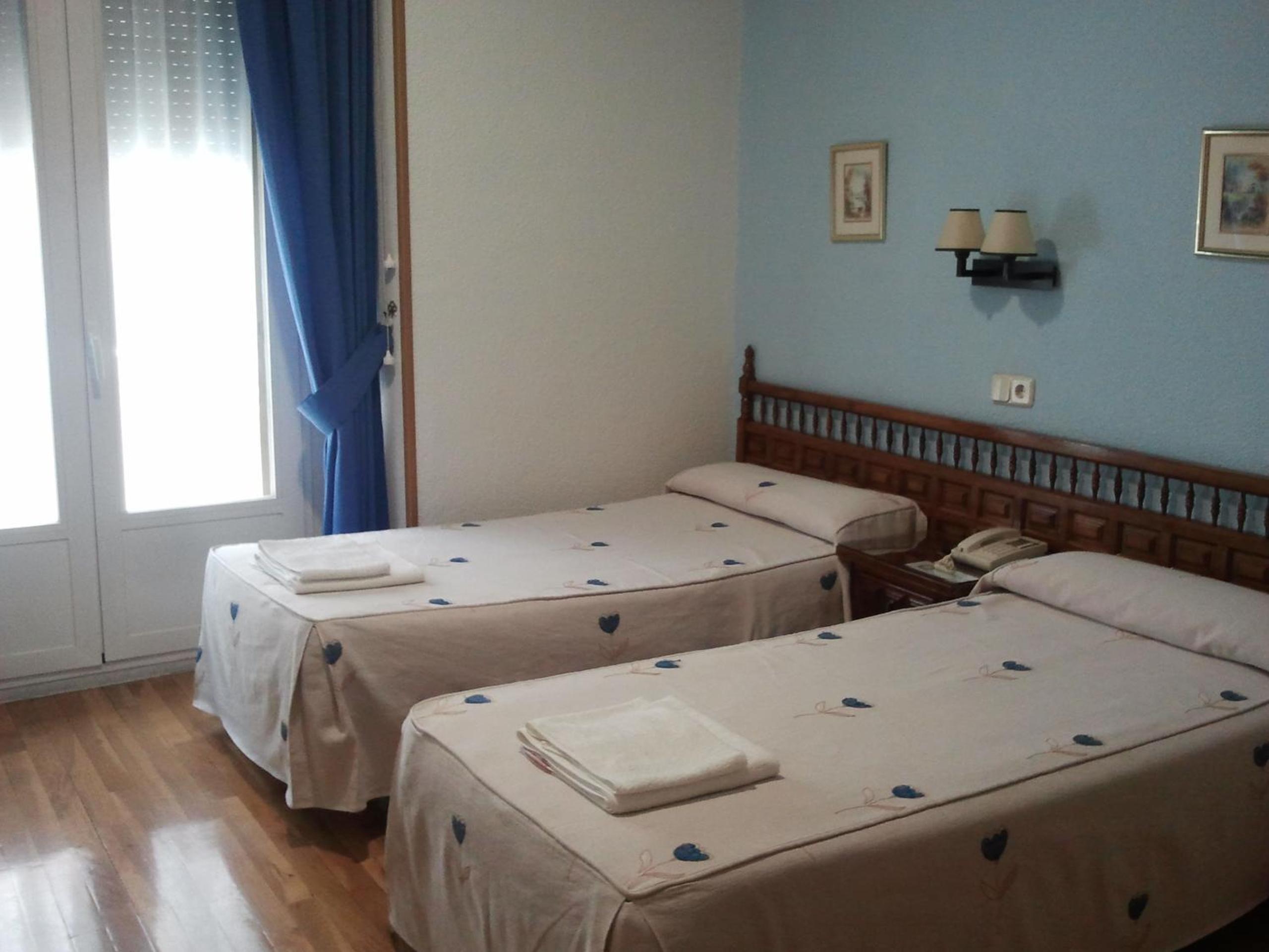 Twin Room photo 2