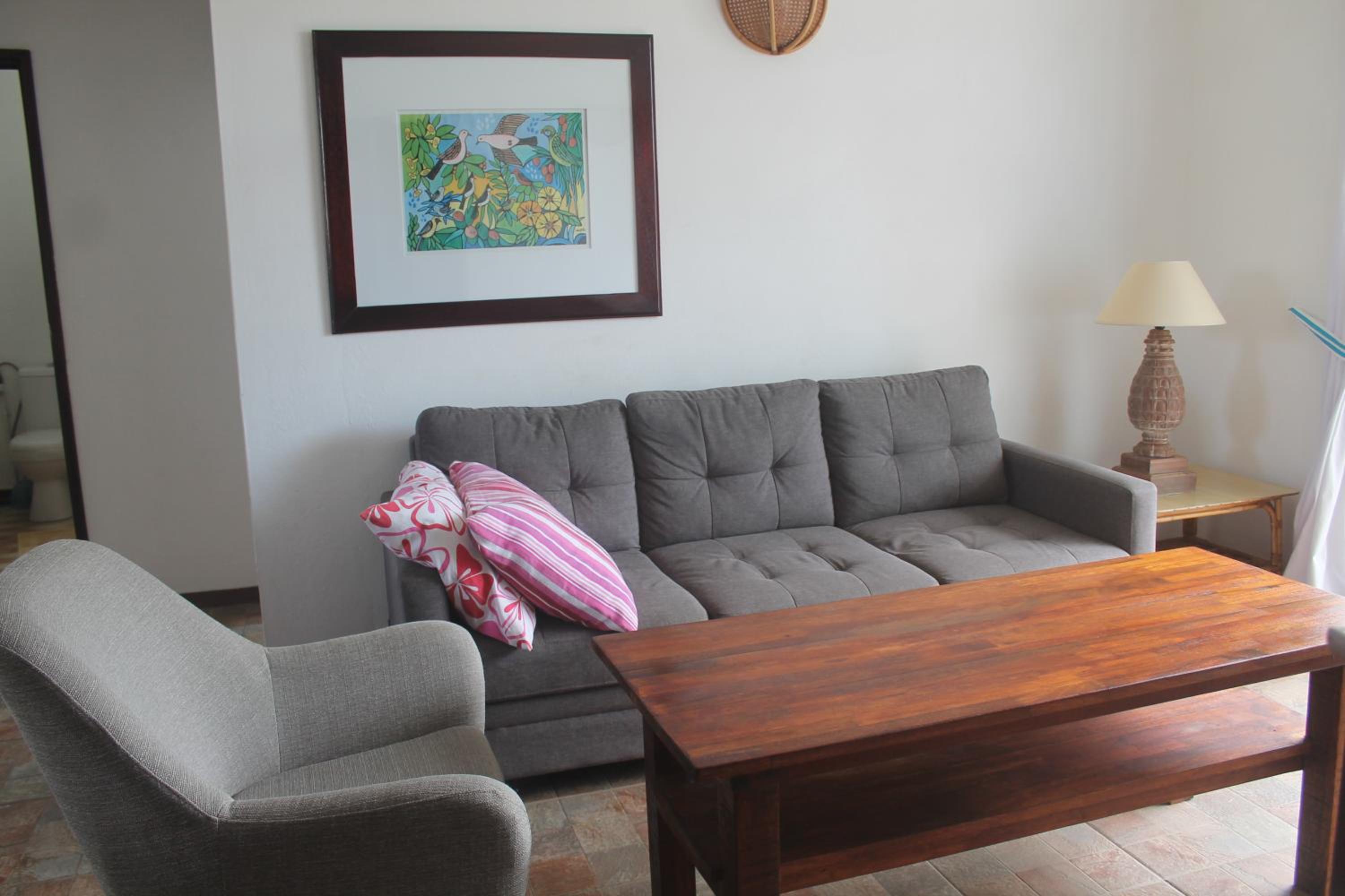 Two-Bedroom Apartment with Balcony photo 2
