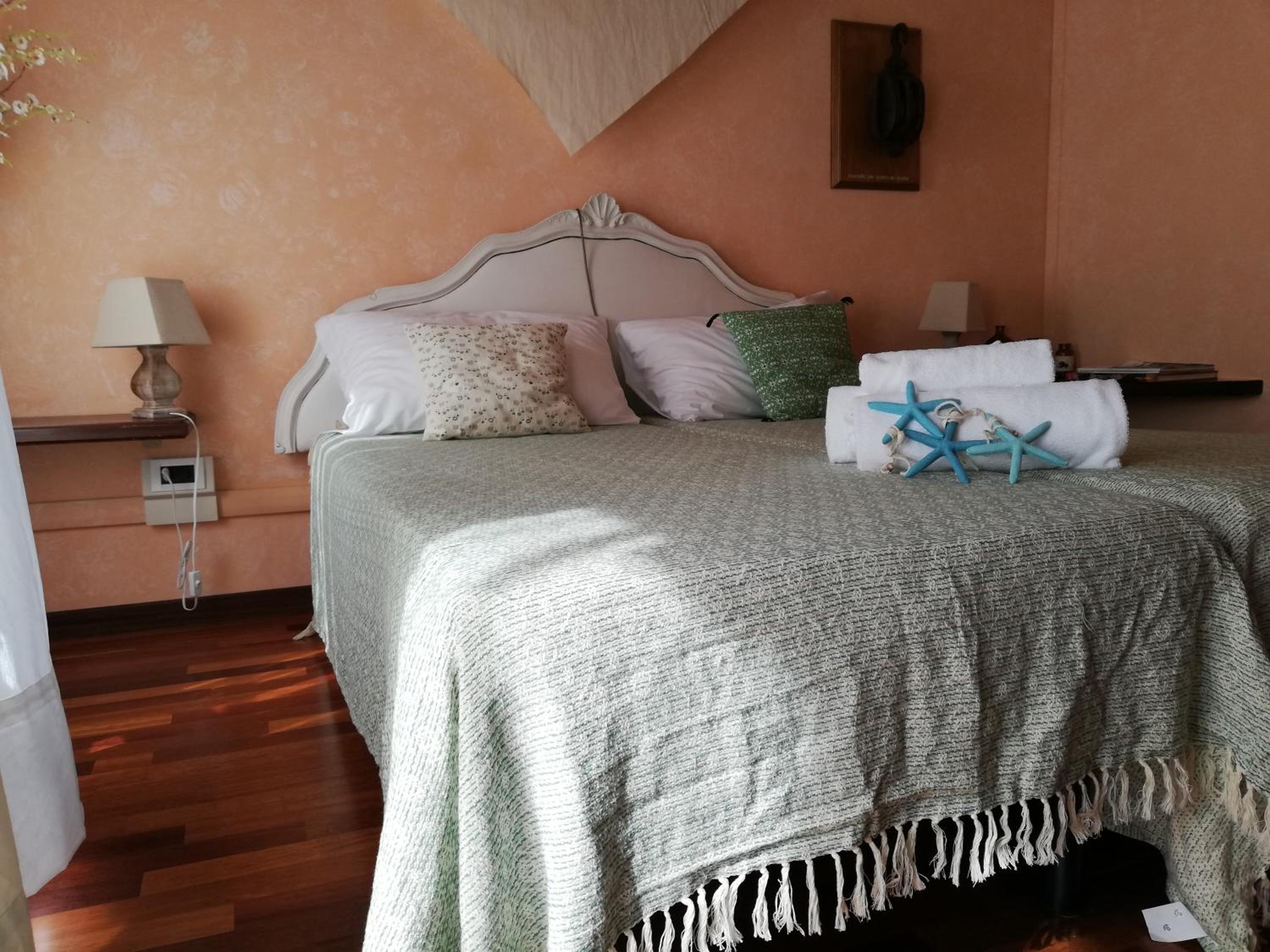 Double or Twin Room photo 1