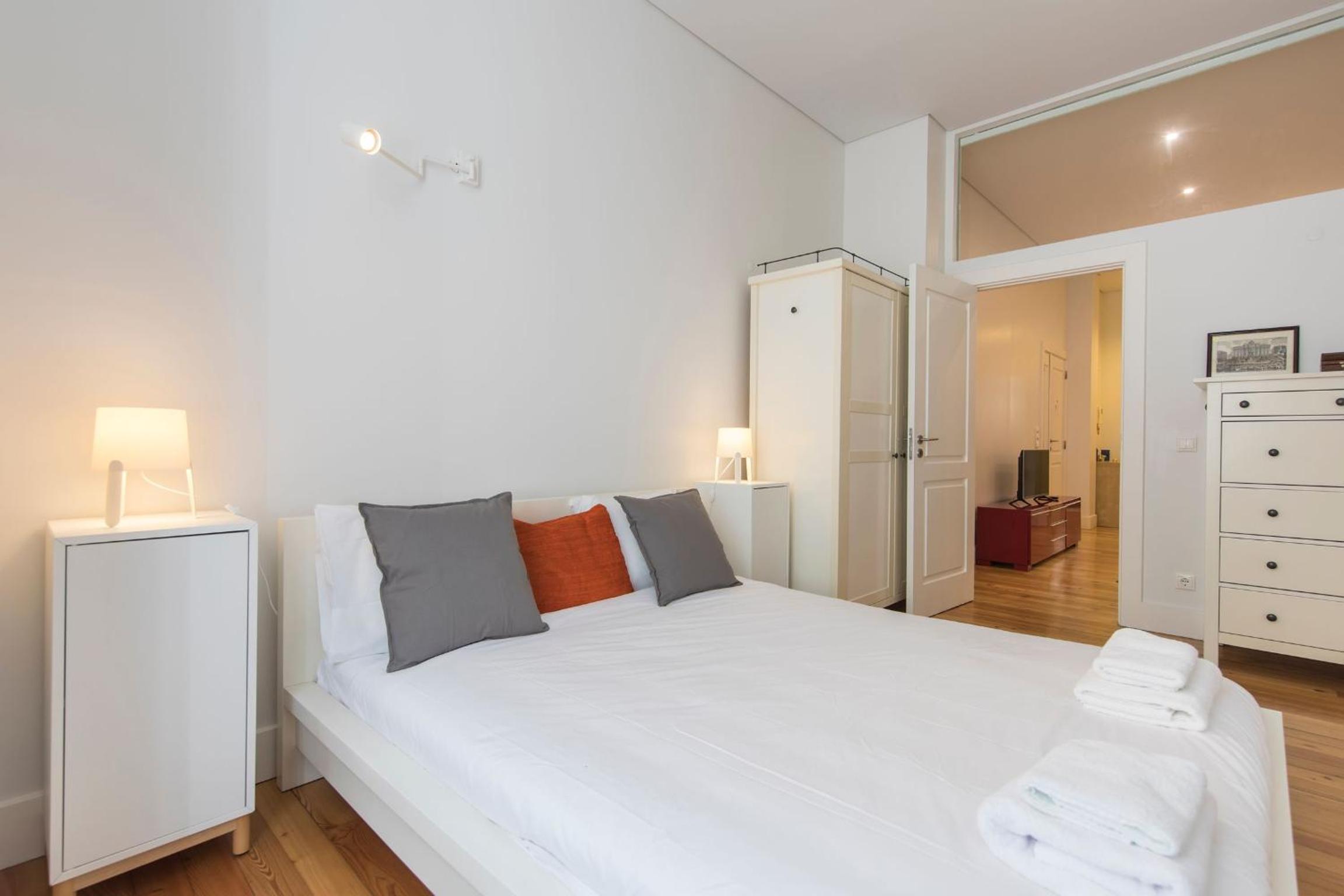 Apartment - Photo 23