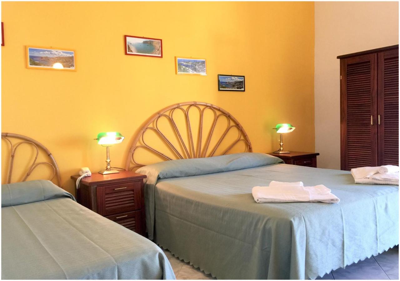 Triple Room with Sea View photo 1