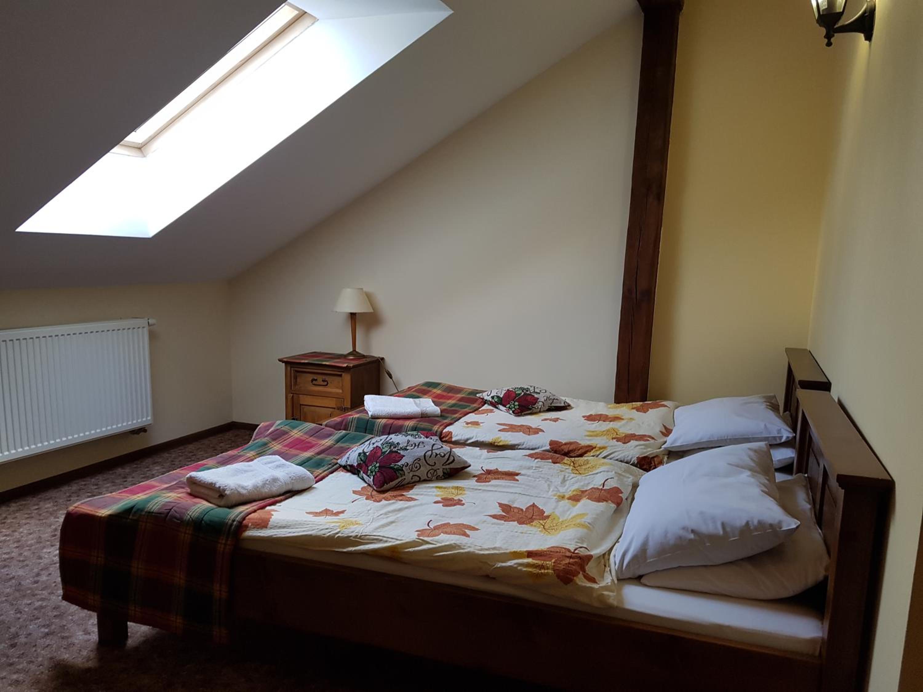 Standard Double Room with Two Double Beds - Photo 12
