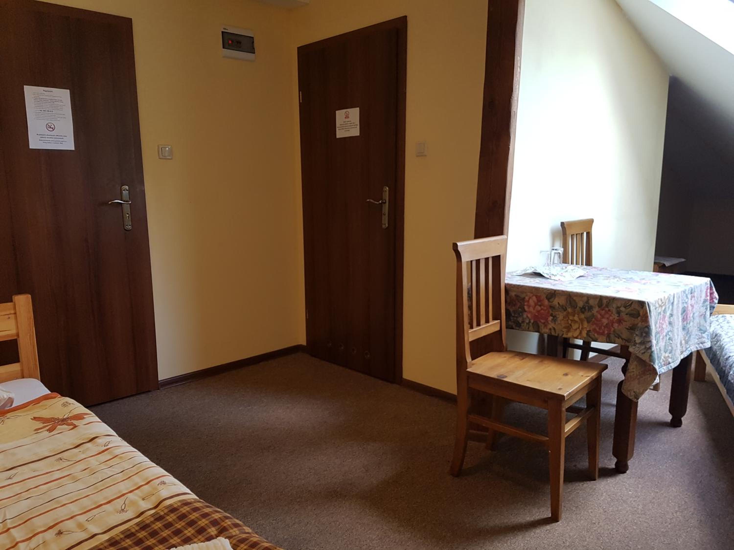 Triple Room - Photo 6
